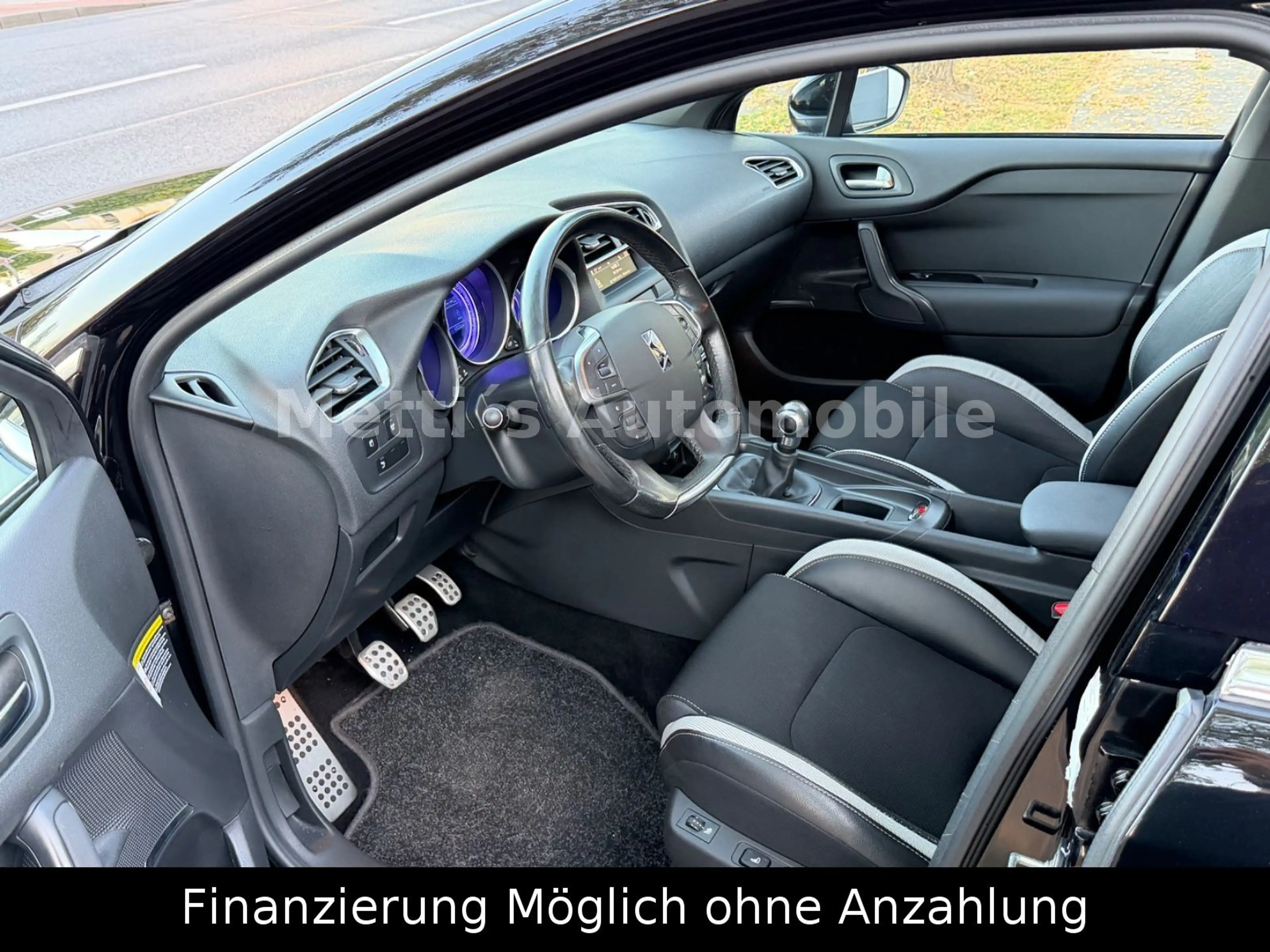 Citroen DS4 SoChic 1.6 — photo 10