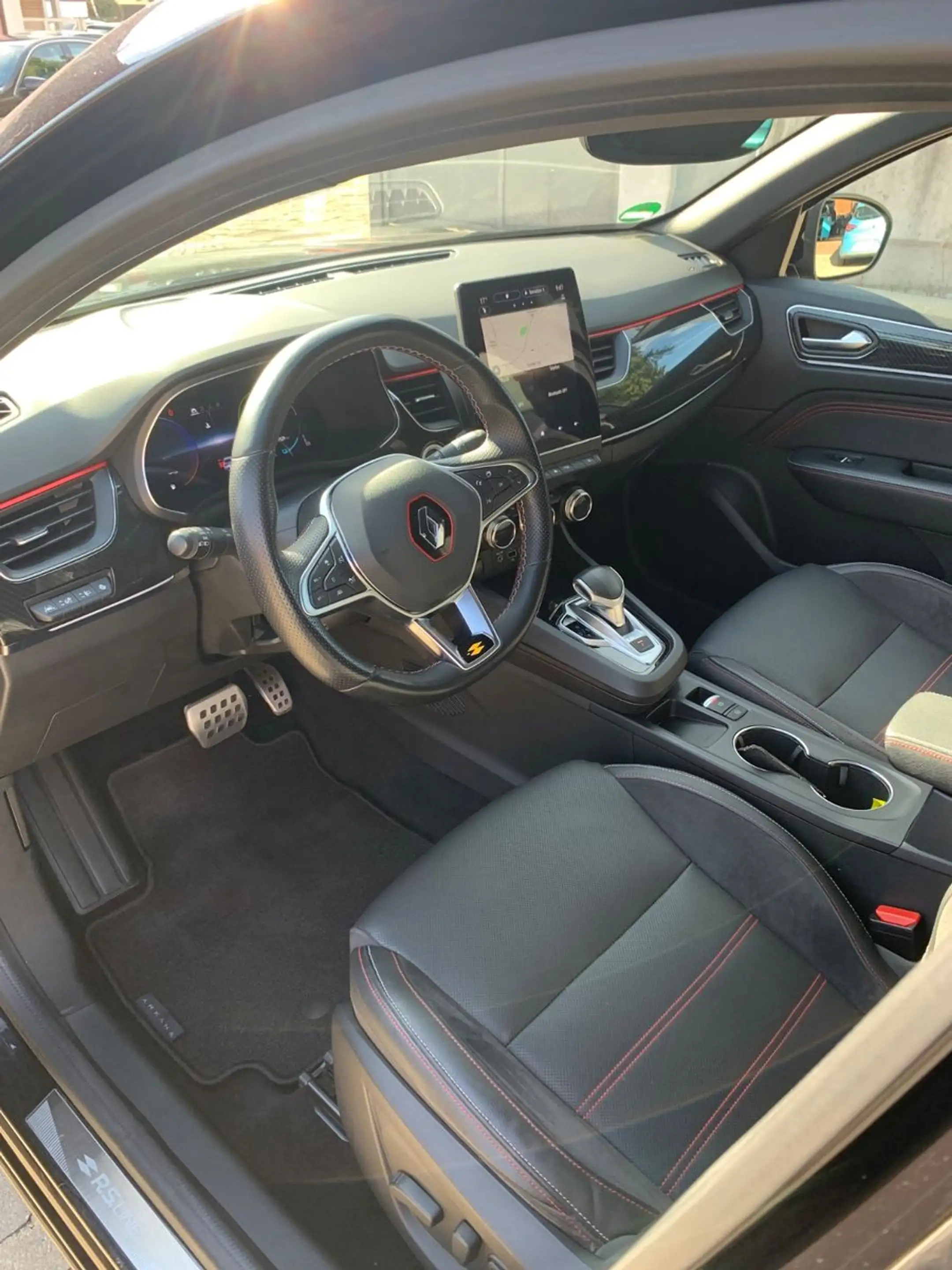 Renault Arkana R.S. Line  E-TECH 145 — photo 5