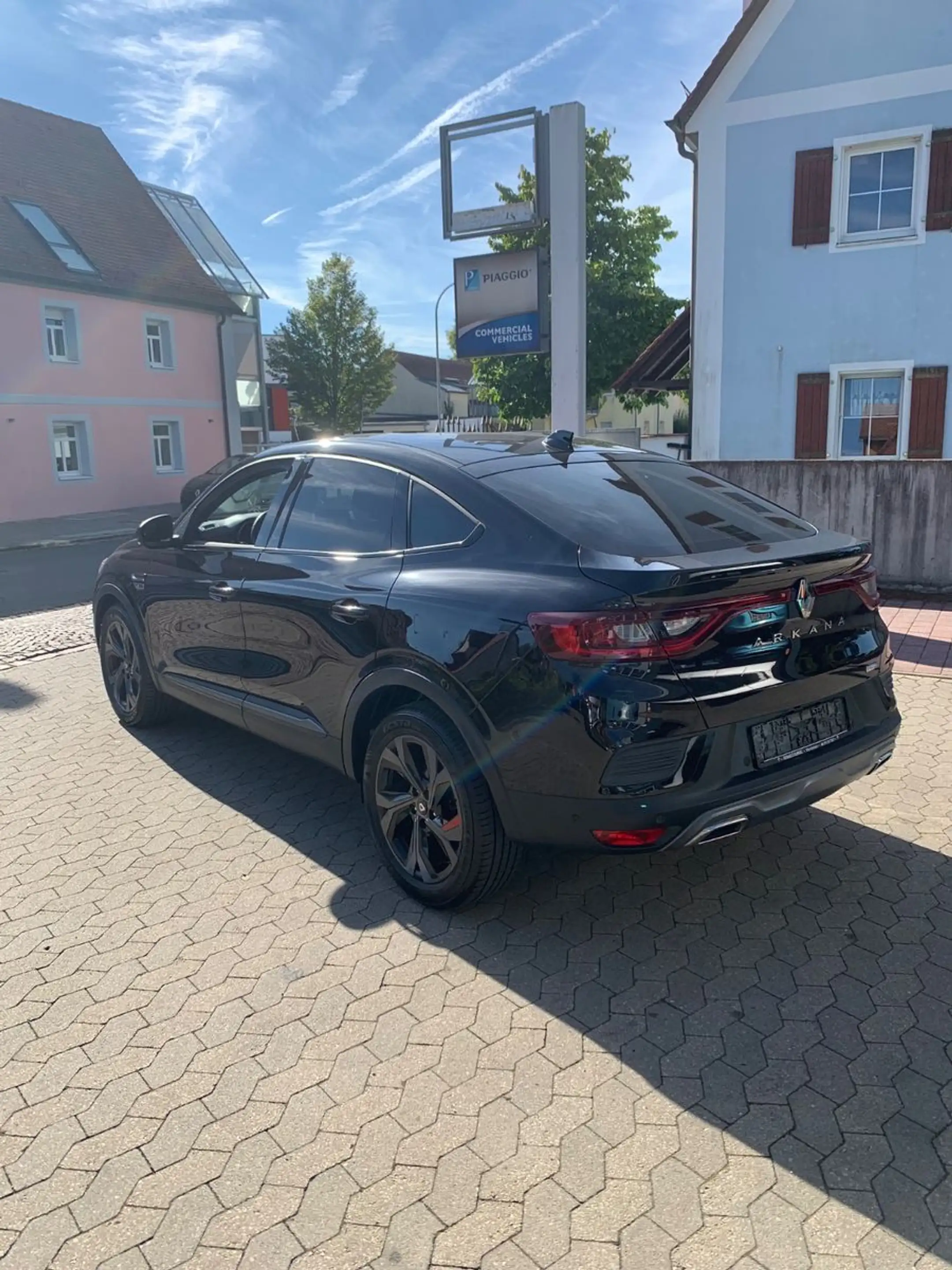 Renault Arkana R.S. Line  E-TECH 145 — photo 3