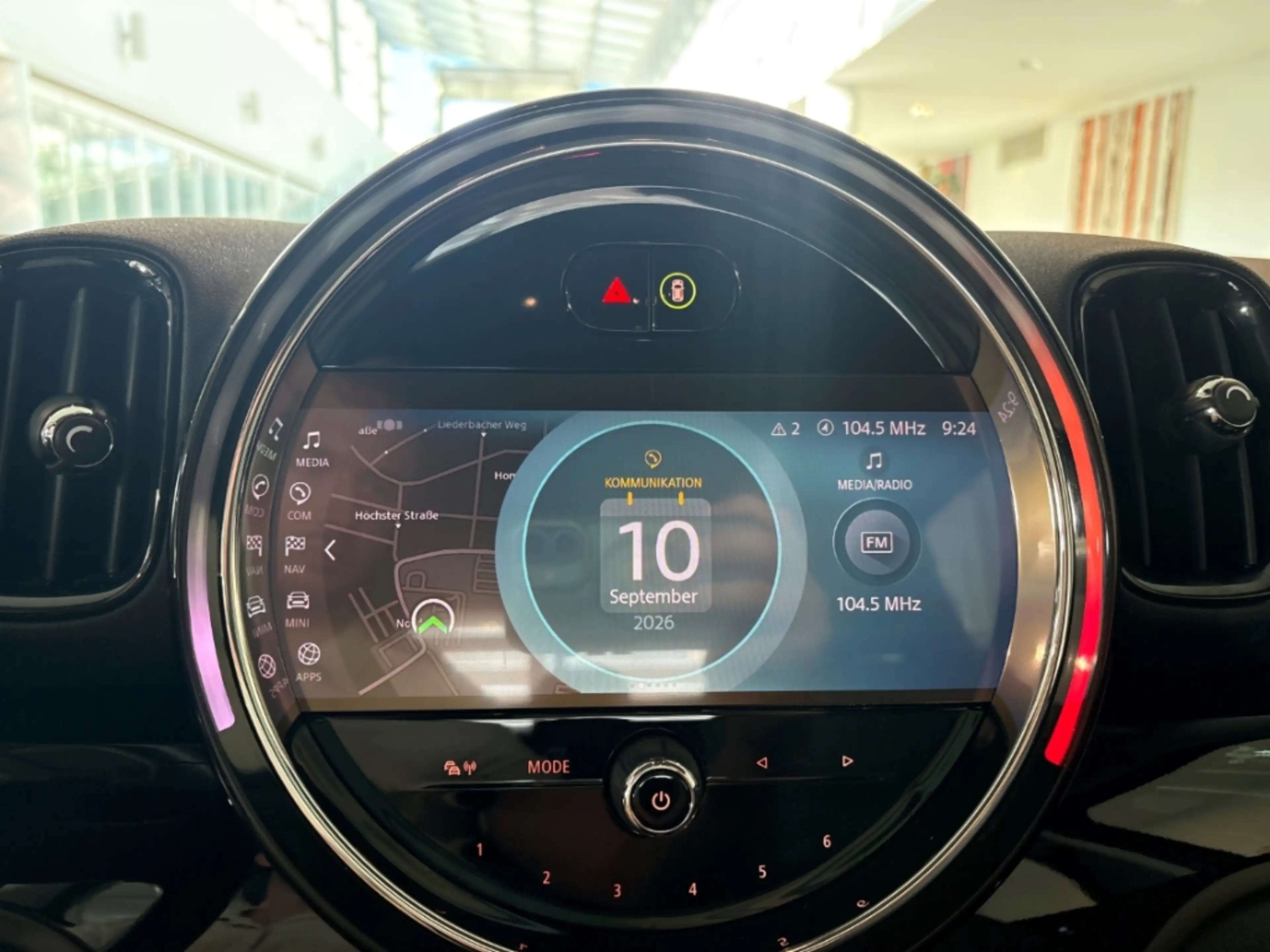 MINI Cooper S Countryman ALL4 Navi Digitales Cockpit LED Kurvenlicht Mehrzo — photo 14
