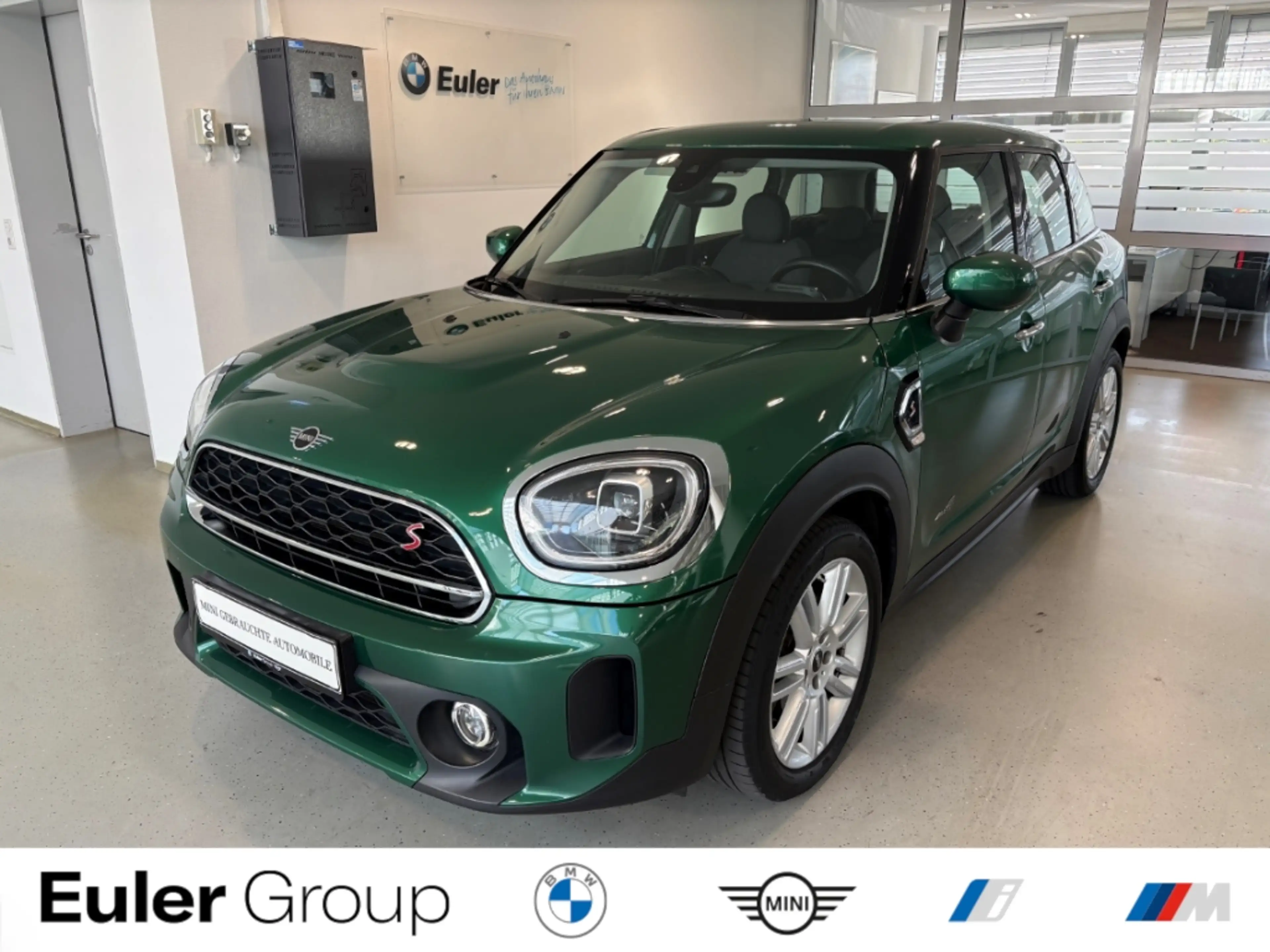 MINI Cooper S Countryman ALL4 Navi Digitales Cockpit LED Kurvenlicht Mehrzo