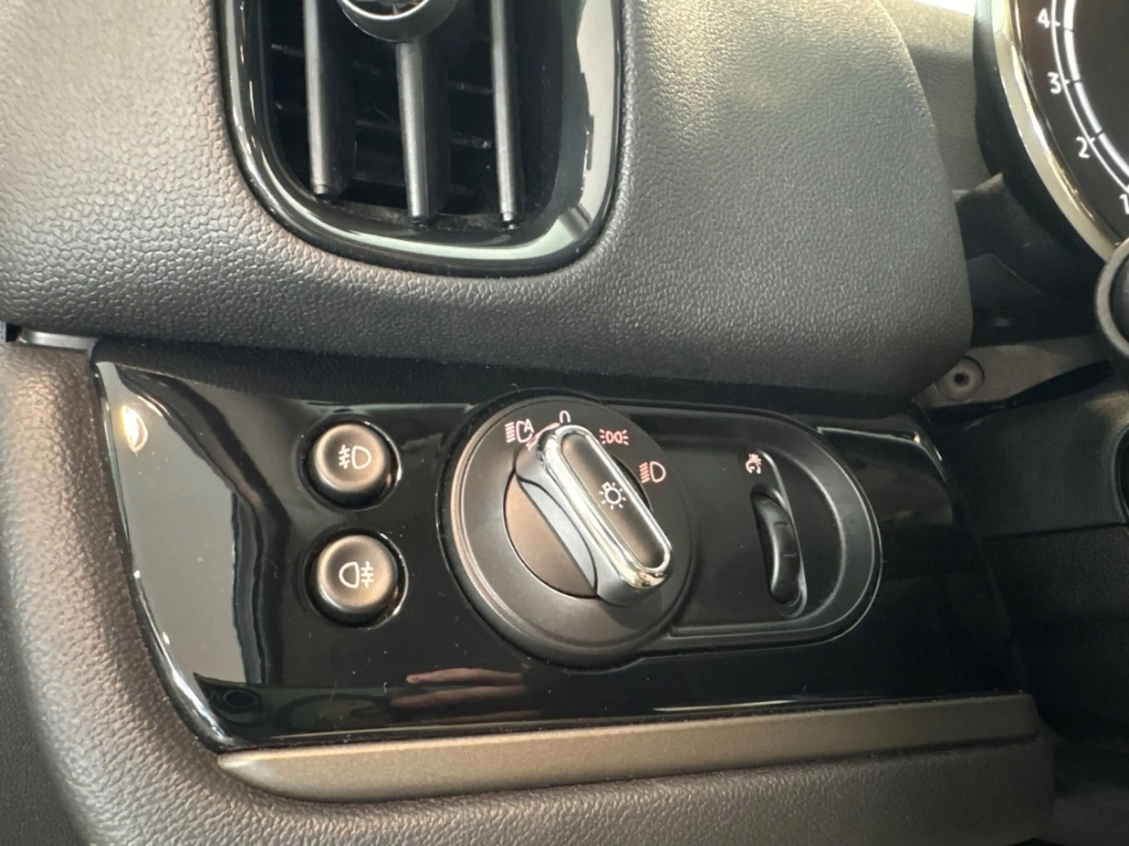 MINI Cooper S Countryman ALL4 Navi Digitales Cockpit LED Kurvenlicht Mehrzo — photo 12