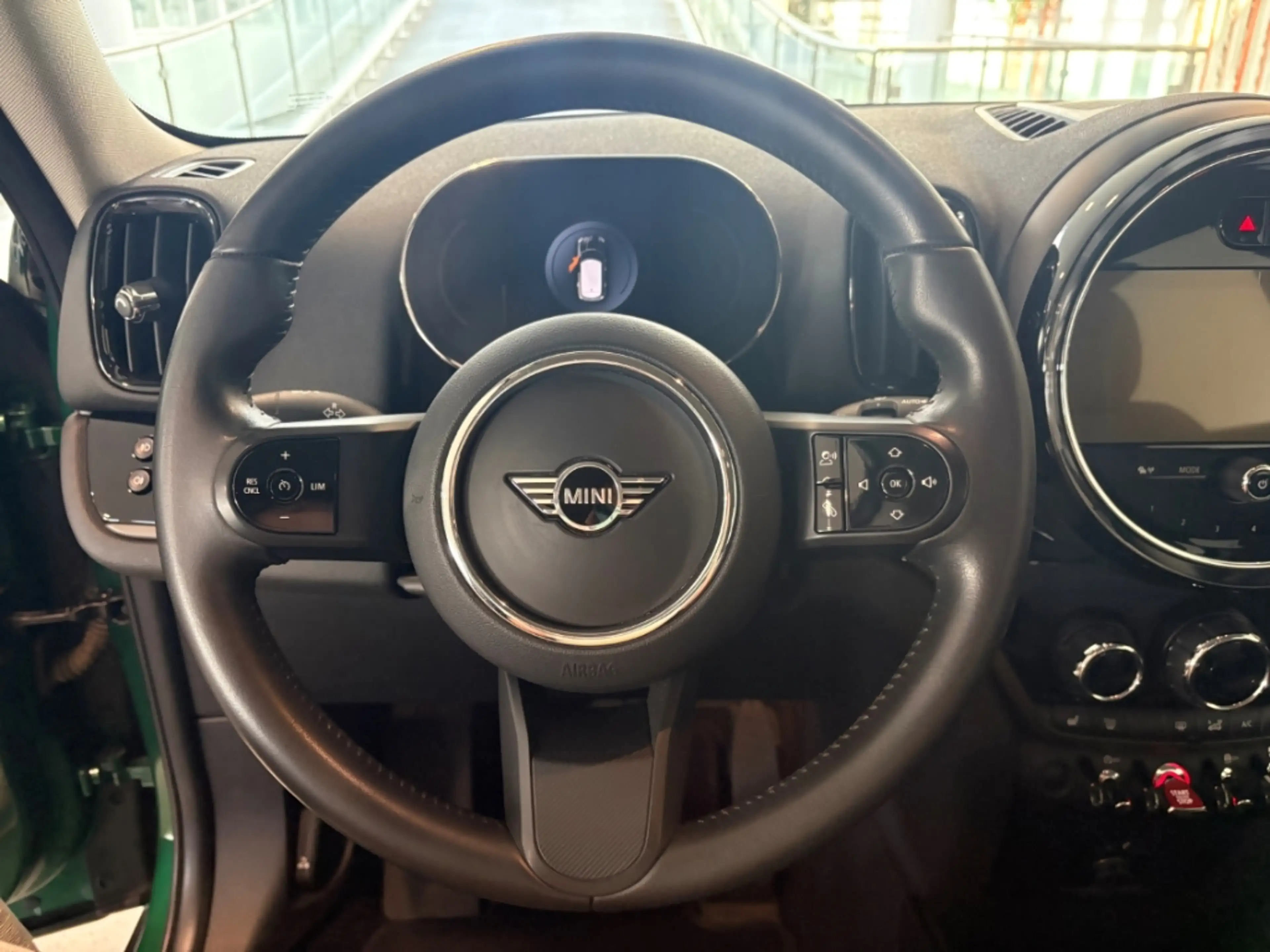 MINI Cooper S Countryman ALL4 Navi Digitales Cockpit LED Kurvenlicht Mehrzo — photo 9
