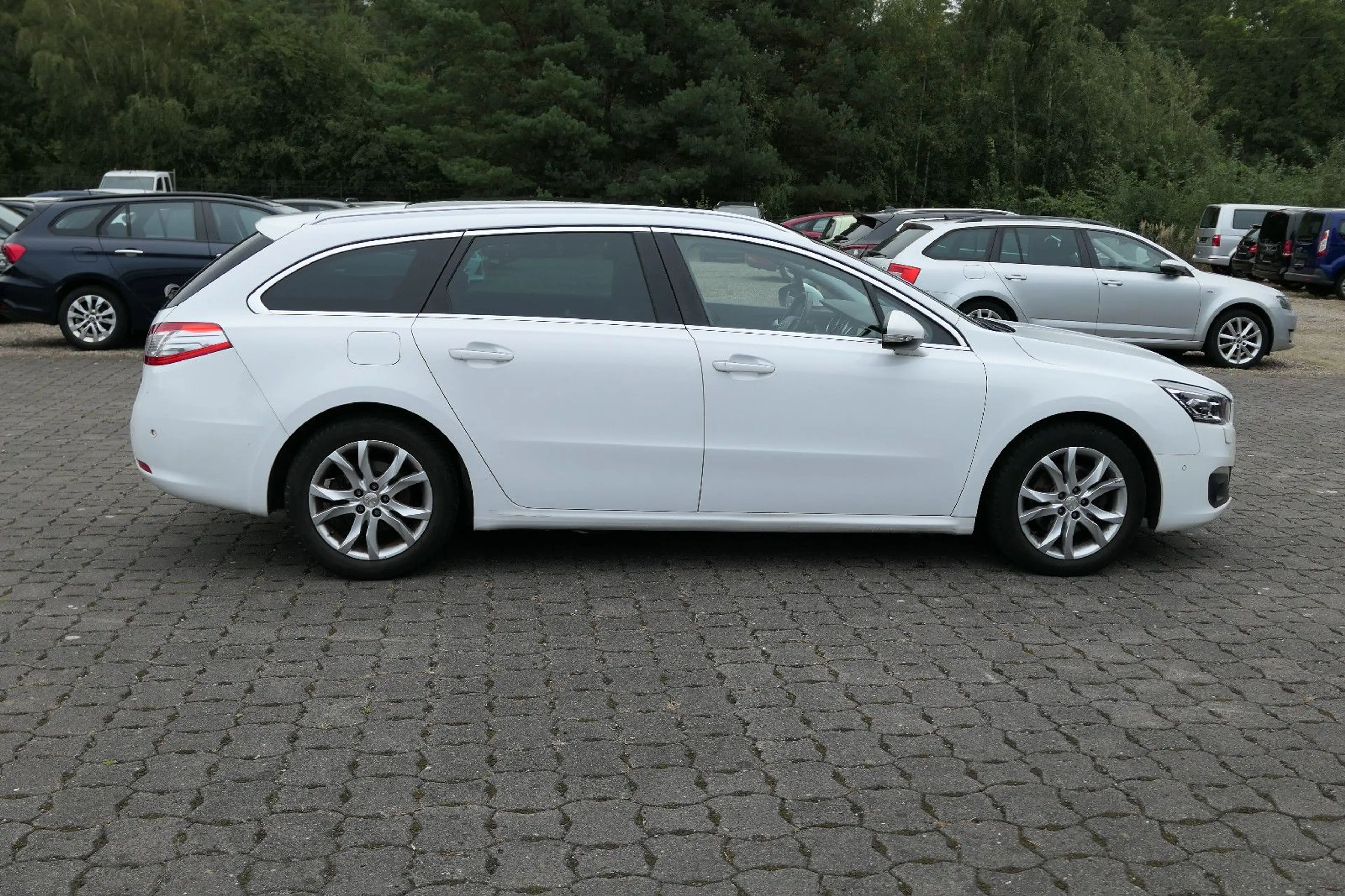 Peugeot 508 SW Allure/LED/Navi/Teileder/Pano/R-Cam — photo 6