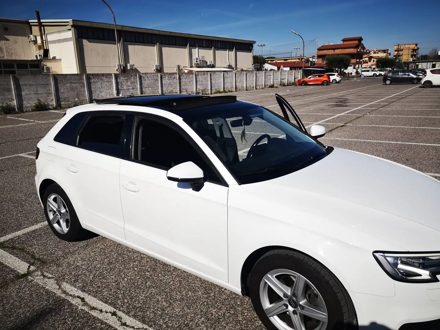 Audi A3 A3 III 2016 Sportback Sportback 1.6 tdi 110cv Blanco - 2