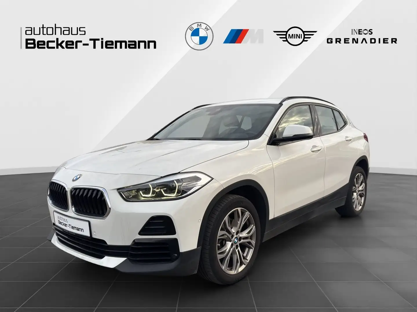 BMW X2 sDrive18i Adv. Plus | LED | Kamera | Navi | Sitzhe Weiß - 1