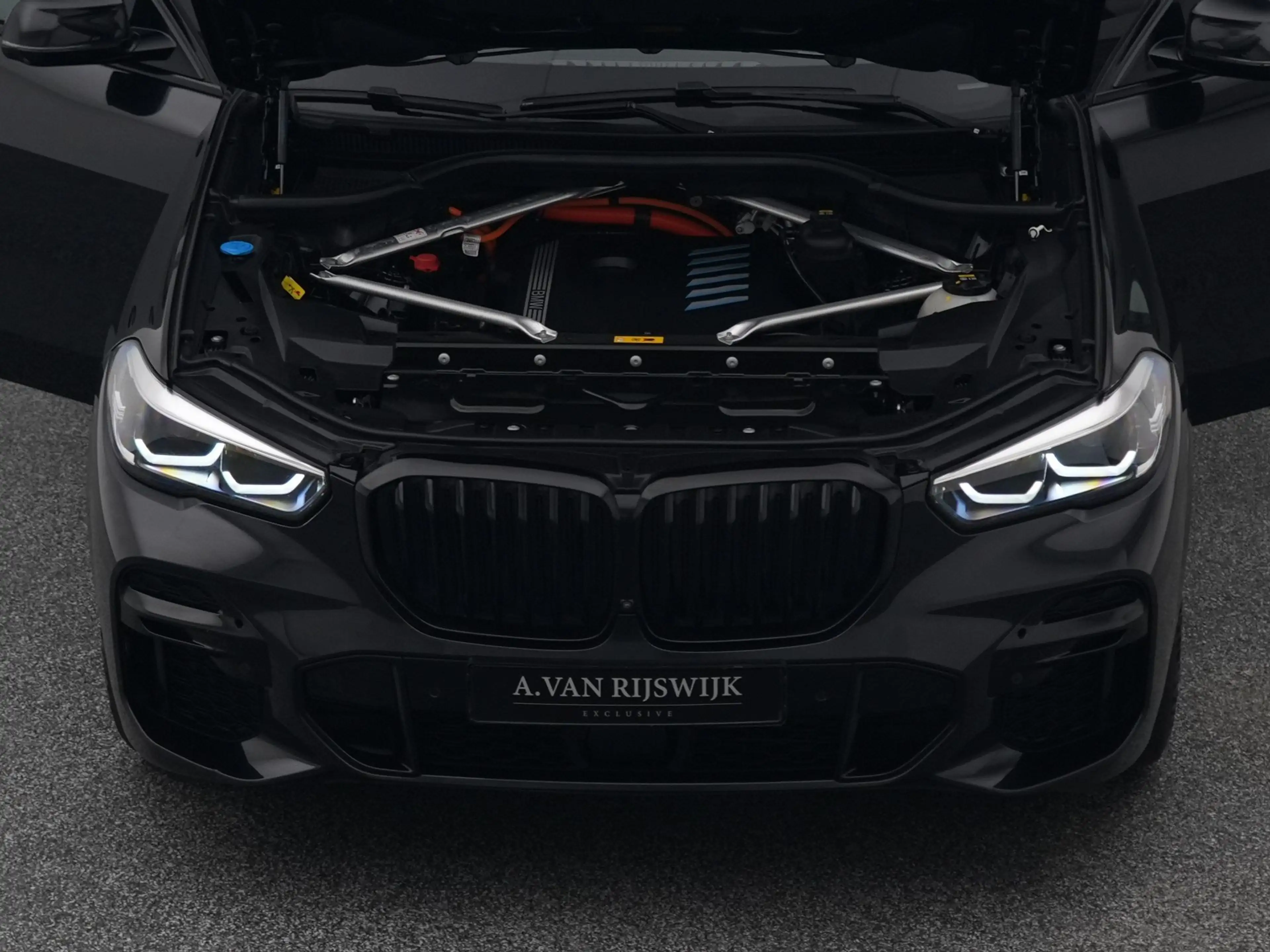 BMW X5 xDrive45e High Executive M-Sport | PANO | 360° | H — photo 31