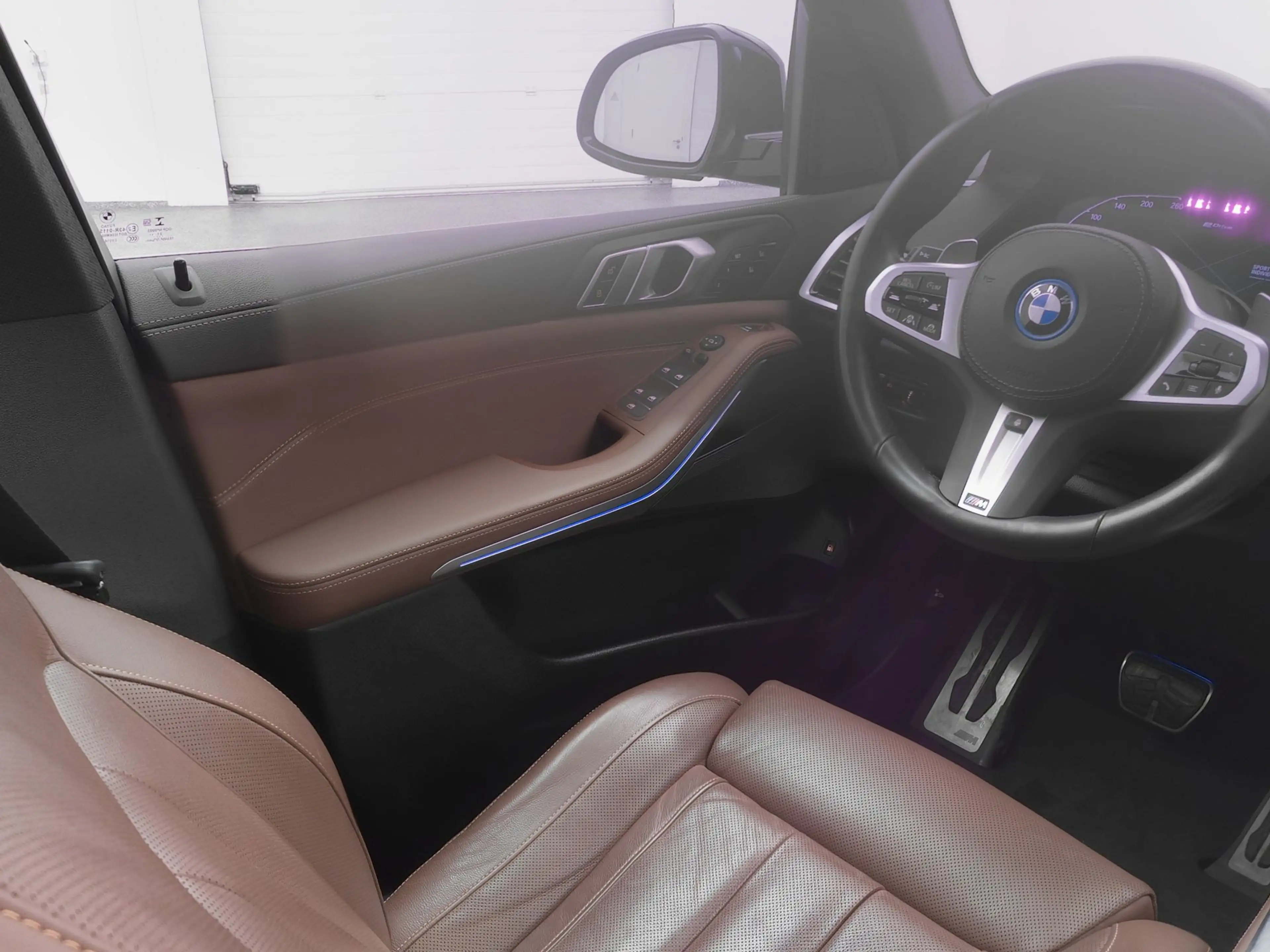 BMW X5 xDrive45e High Executive M-Sport | PANO | 360° | H — photo 11