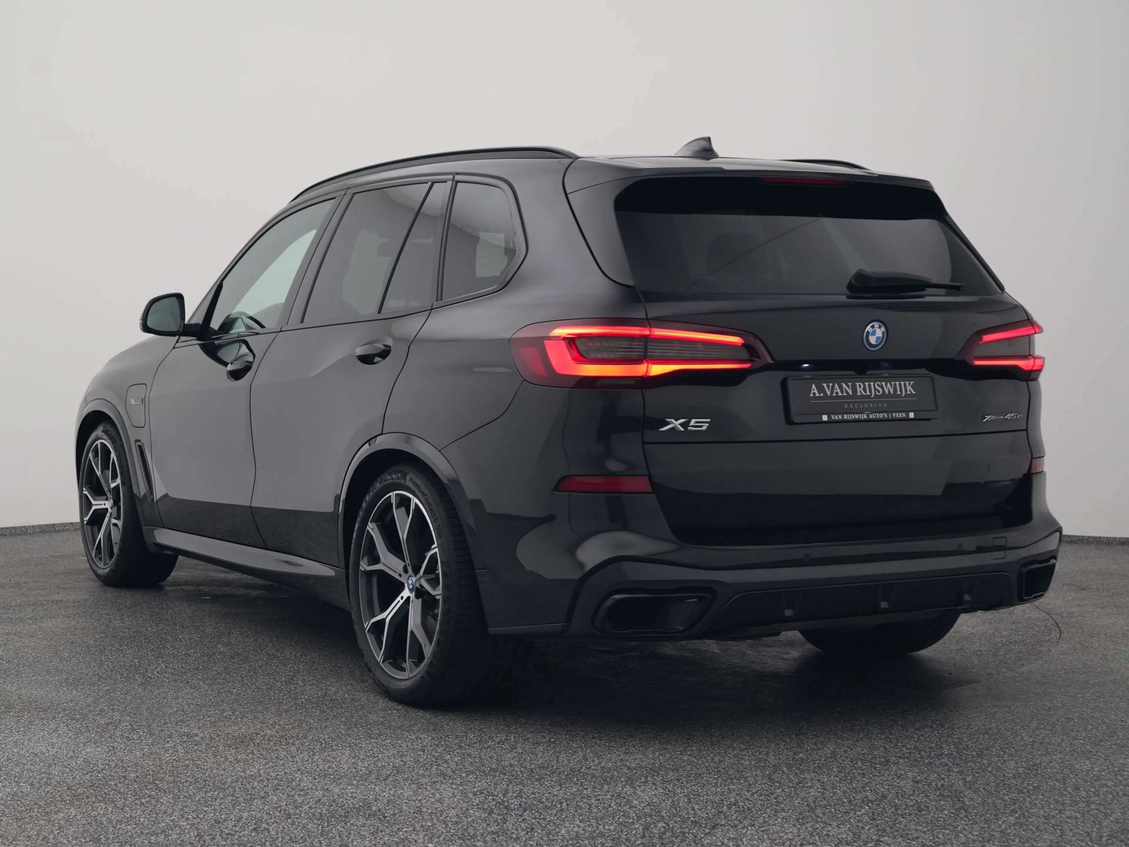 BMW X5 xDrive45e High Executive M-Sport | PANO | 360° | H — photo 5