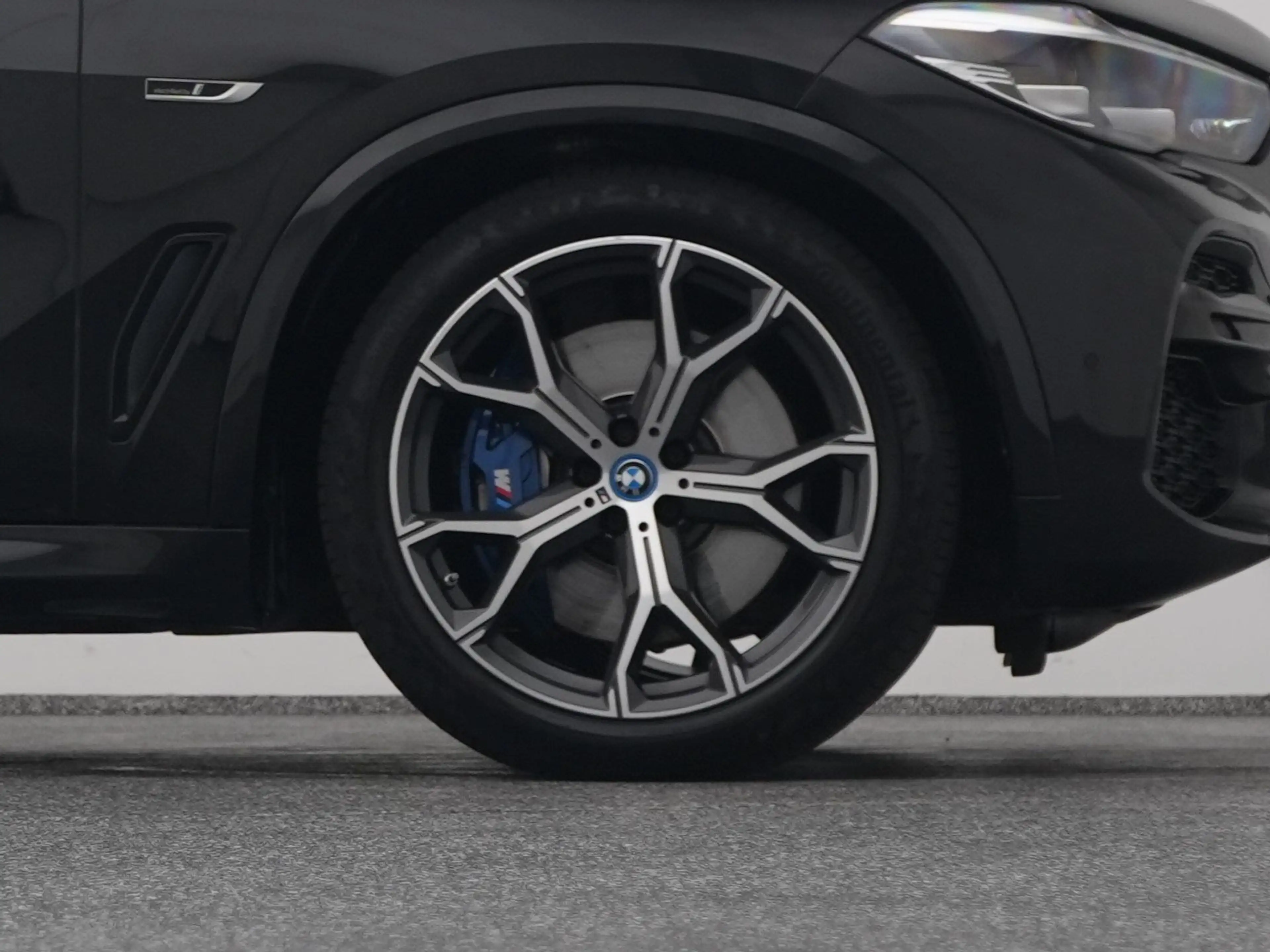 BMW X5 xDrive45e High Executive M-Sport | PANO | 360° | H — photo 42