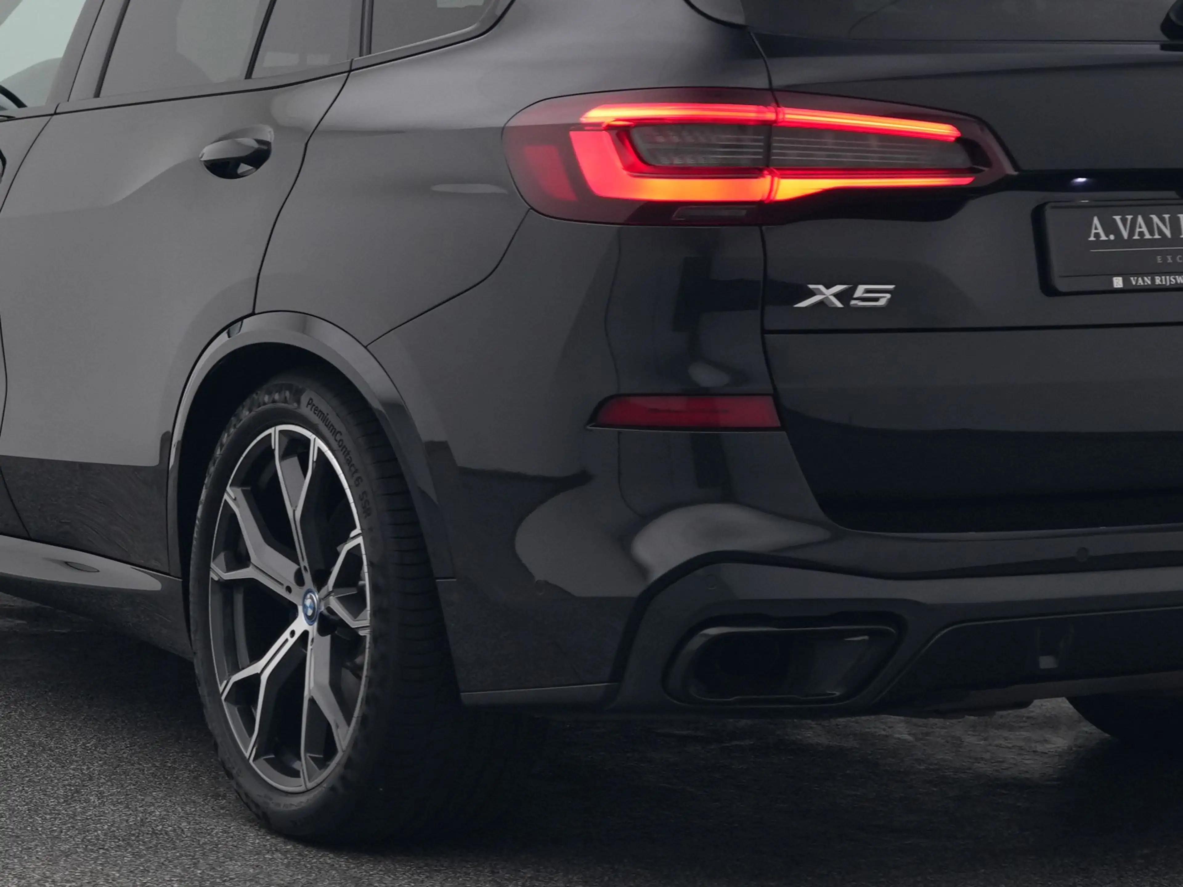 BMW X5 xDrive45e High Executive M-Sport | PANO | 360° | H — photo 18