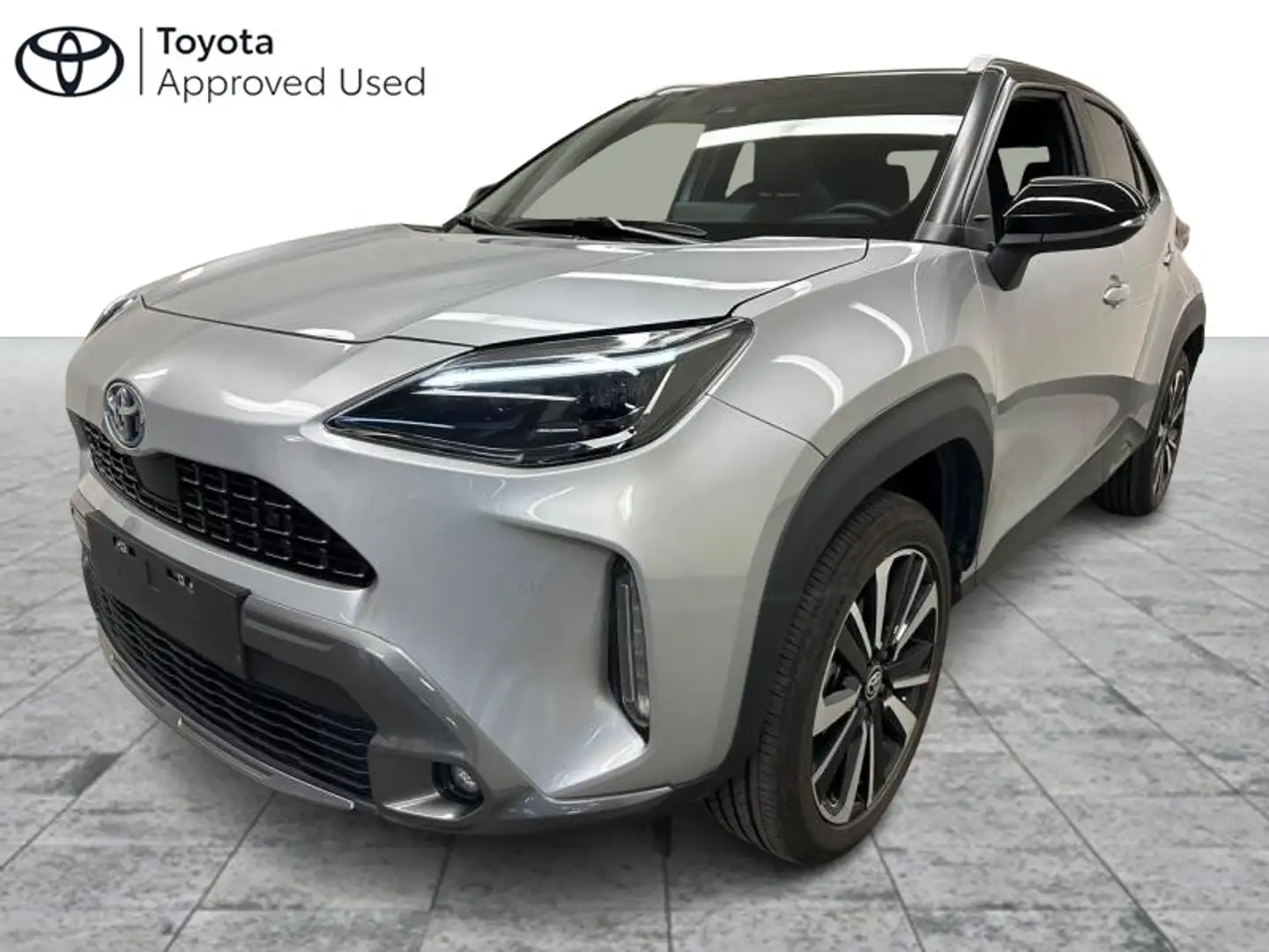 Toyota Yaris Cross Premiere Argent - 1