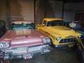 Oldtimer Chevrolet Apache en Oldsmobile 98 - thumbnail 1