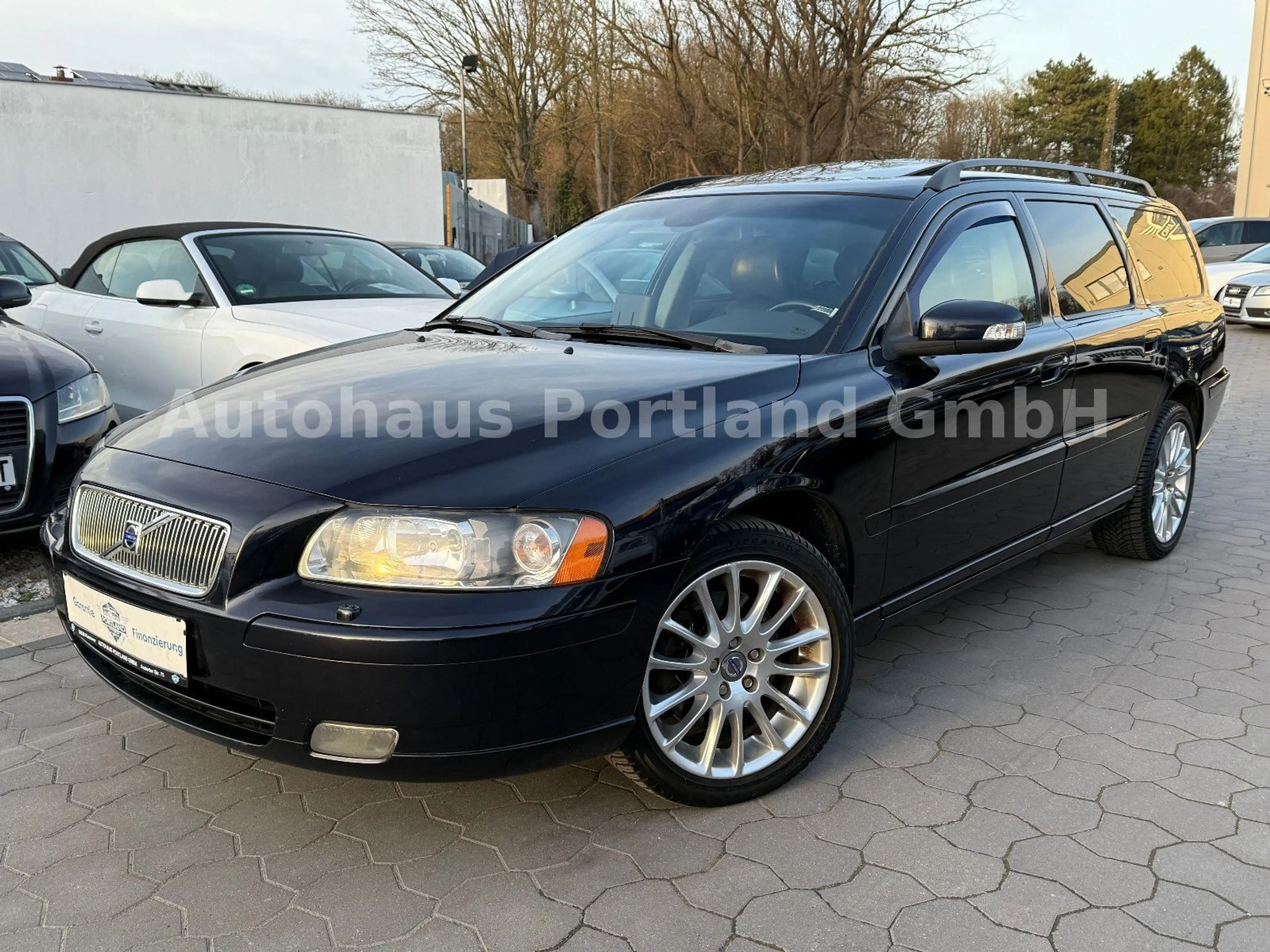 Volvo V70 2.0 T Edition Sport 5 Zylinder/S-Heft/S-Dach — photo 2