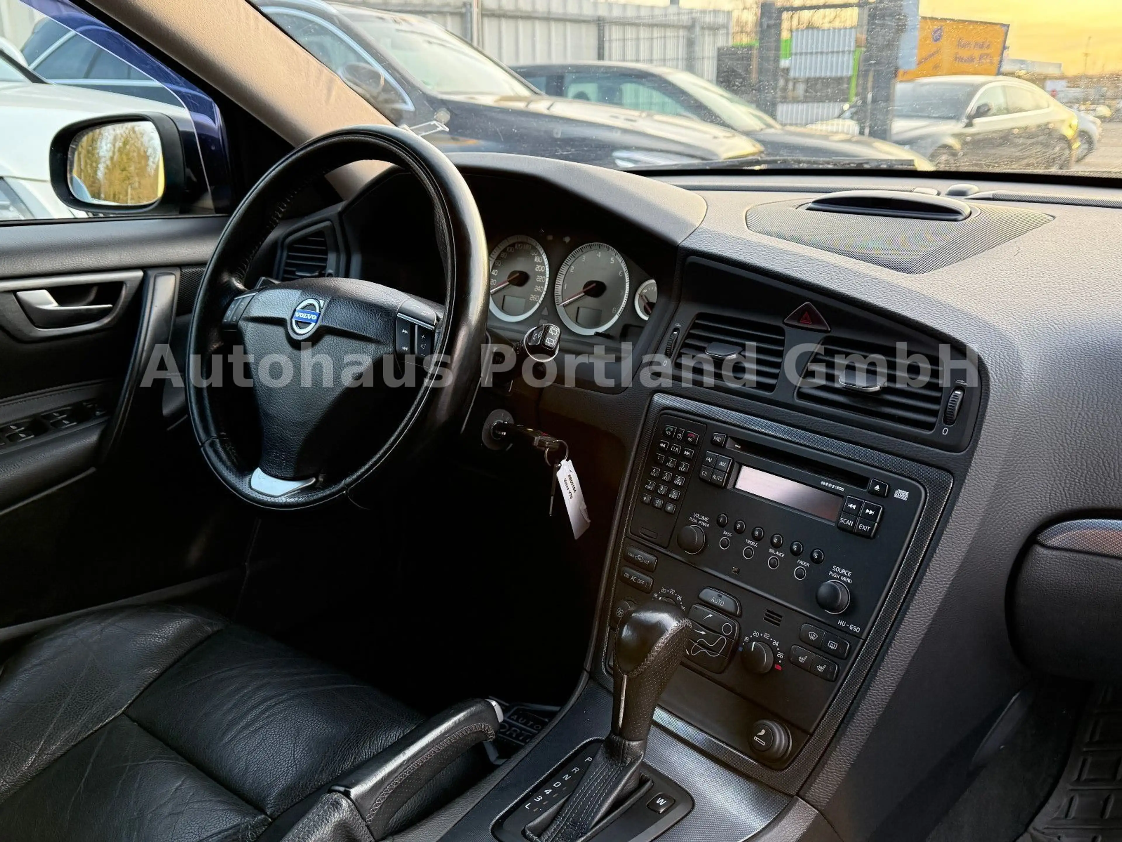Volvo V70 2.0 T Edition Sport 5 Zylinder/S-Heft/S-Dach — photo 11