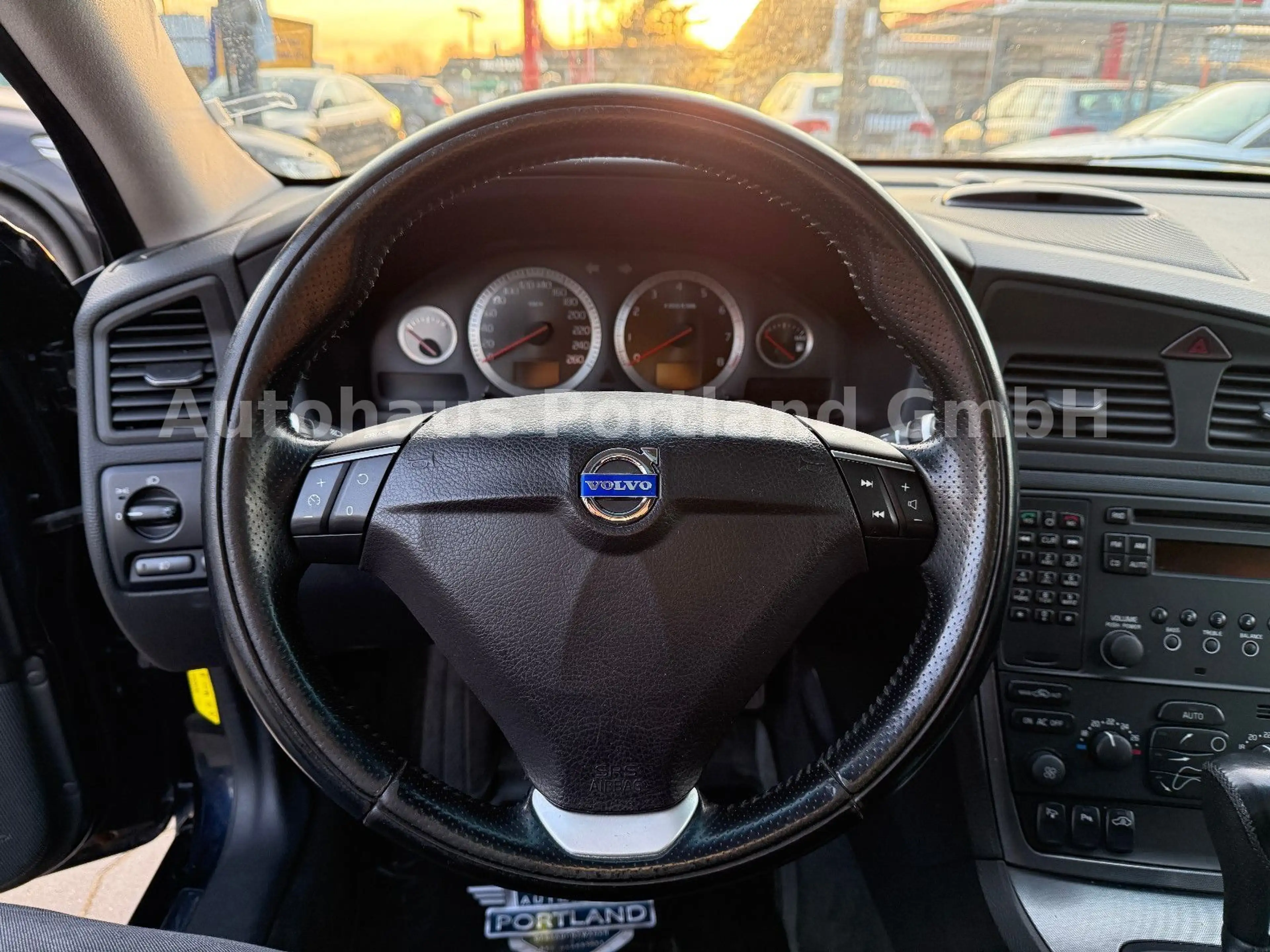 Volvo V70 2.0 T Edition Sport 5 Zylinder/S-Heft/S-Dach — photo 12