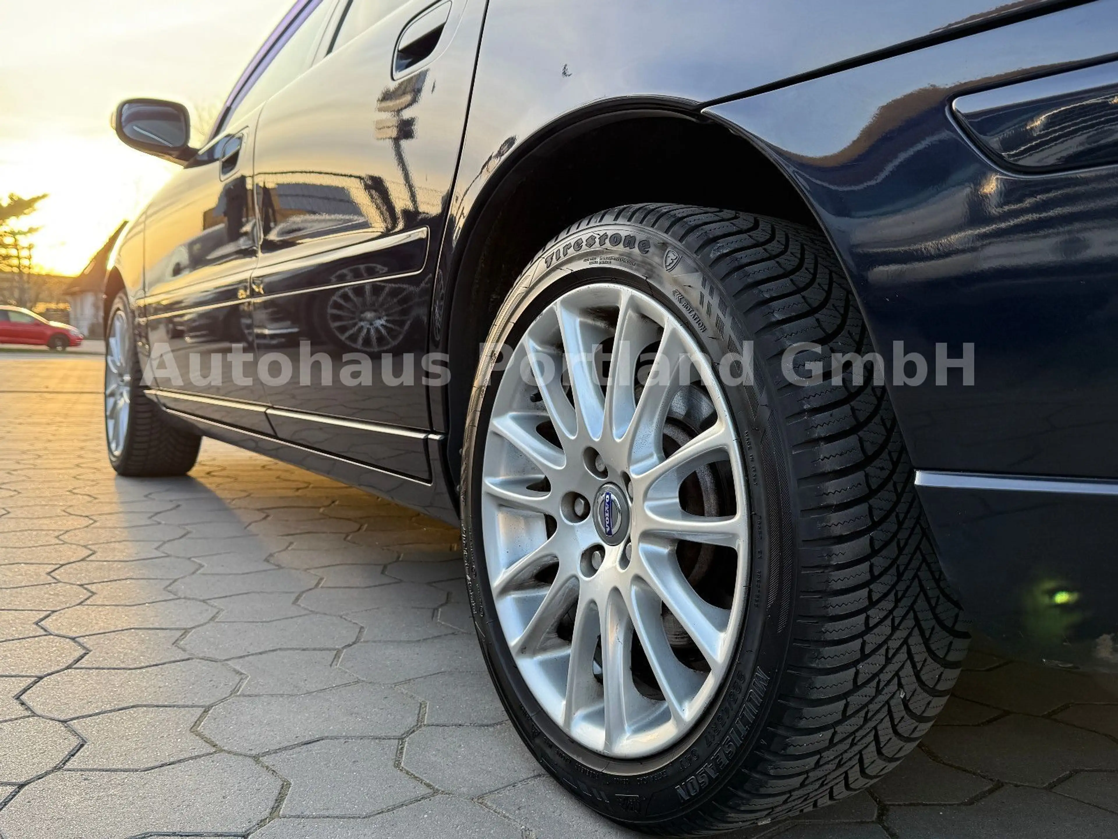 Volvo V70 2.0 T Edition Sport 5 Zylinder/S-Heft/S-Dach — photo 6