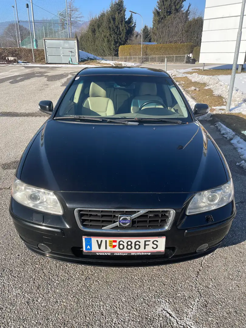 Volvo S60 S60 Momentum 2,4D Momentum Schwarz - 1