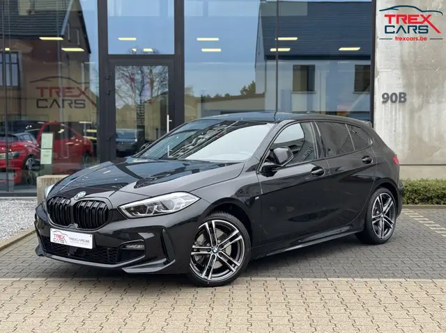 BMW 120 D full M-sport /Pano/ Keyless/ Camera/ Apple/ ACC