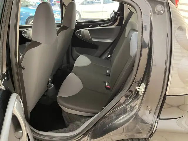 Citroen C1 view 9
