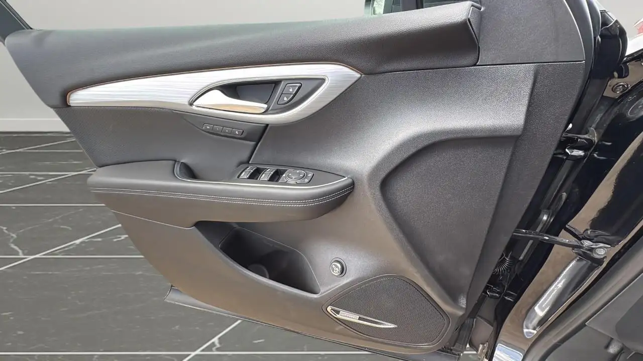 Buick Envision снимка Buick Envision
