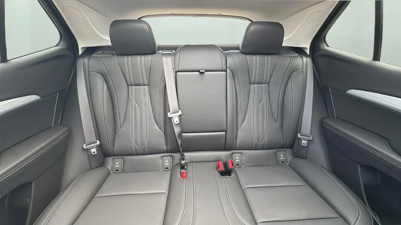 Buick Envision снимка Buick Envision