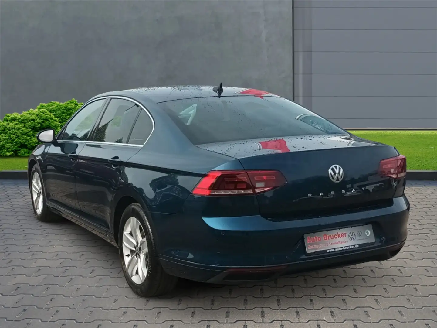 Volkswagen Passat Lim. Business 2.0 TSI+Elektr. Sitze+Rückfahrkamera Blau - 2