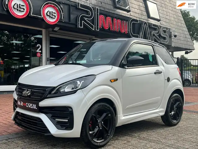 Ligier JS 50 Pack Sun brommobiel | 2023 | Demo 45km