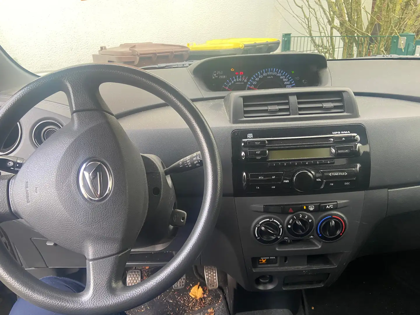 Daihatsu Materia Materia 1.5 Burdeos - 2