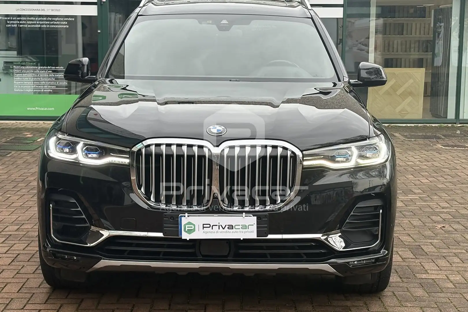 BMW X7 xDrive 30d INDIVIDUAL-7P-IVA-C.L21"TETTO-GANCIO Nero - 2