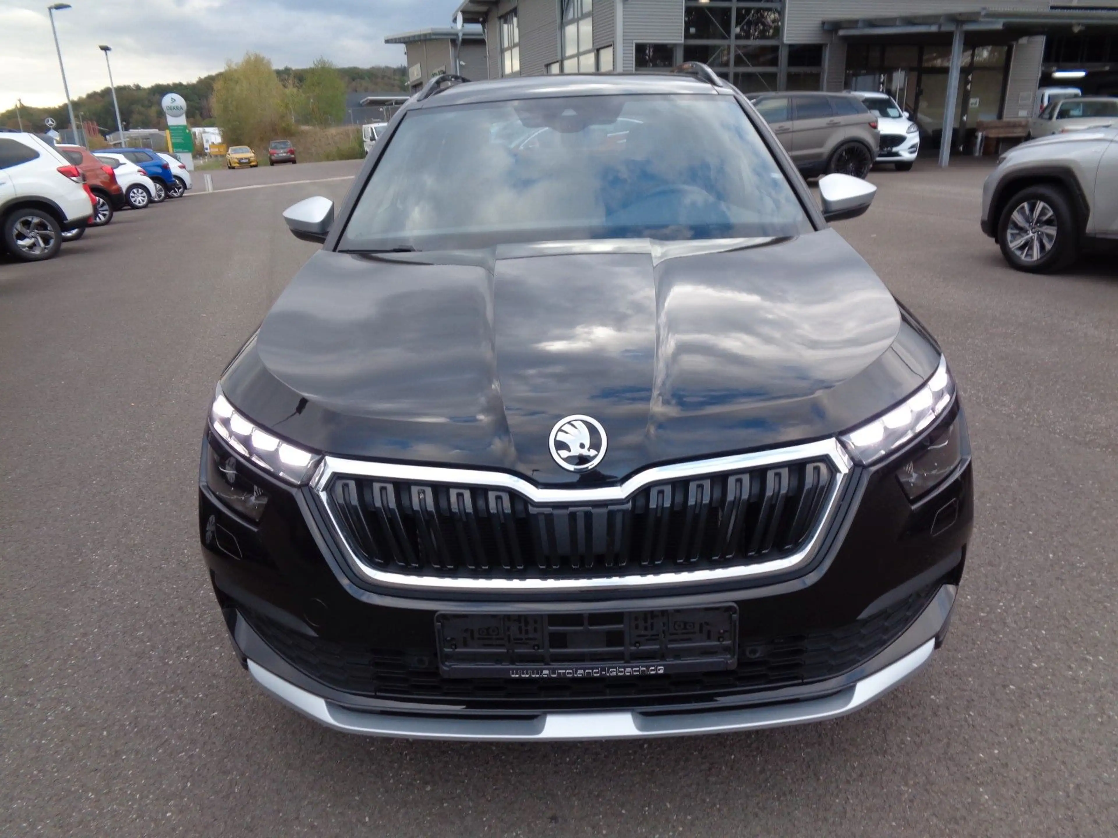 Skoda Kamiq Scoutline,Automatik,Navi,AHK. — photo 2
