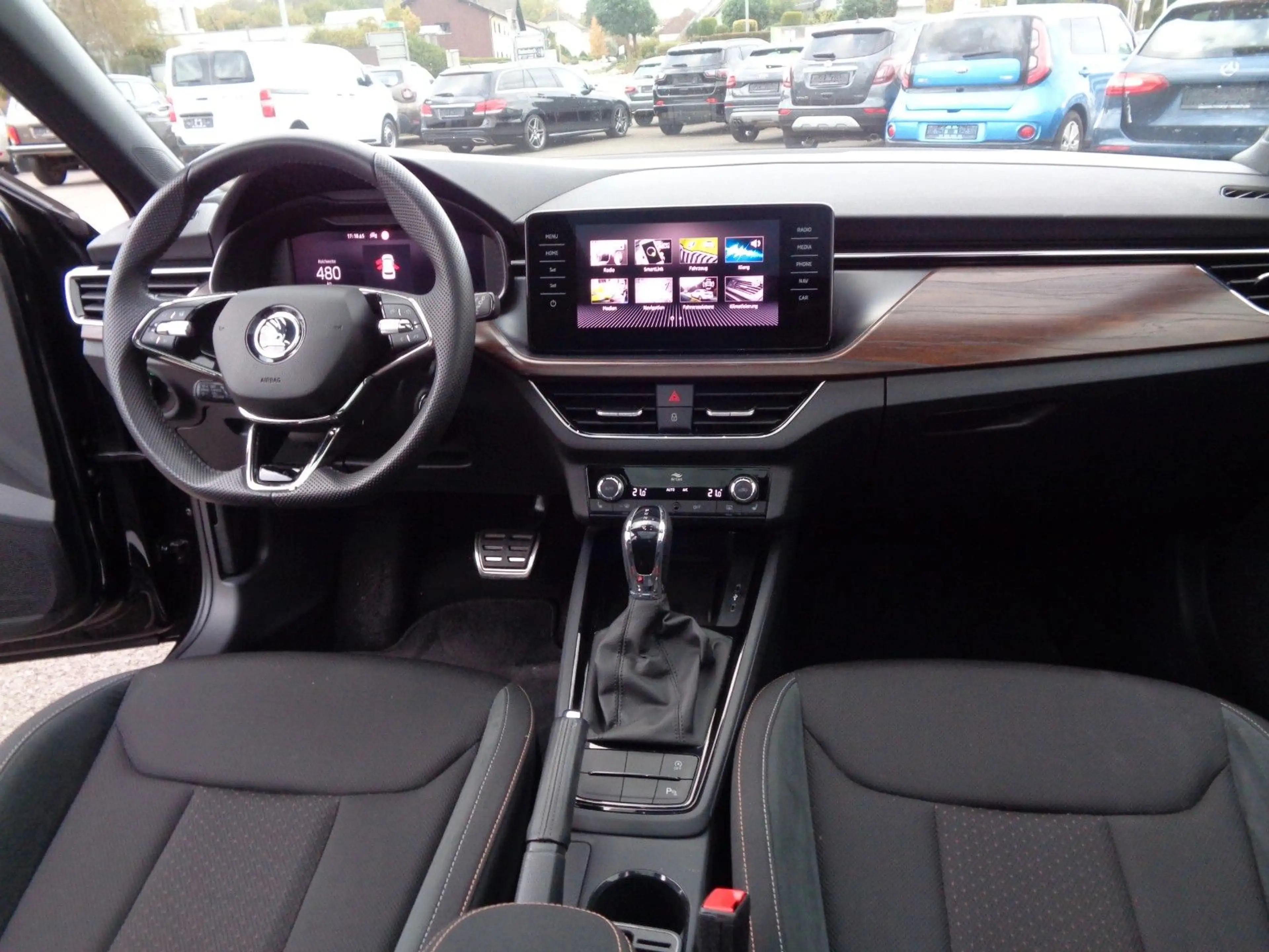 Skoda Kamiq Scoutline,Automatik,Navi,AHK. — photo 12