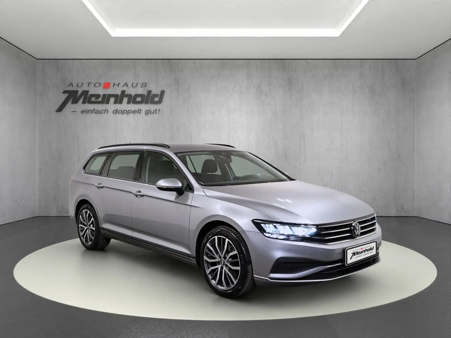 Volkswagen Passat Variant 1.5 TSI, Alu 18", LED, Kamera Silber - 2