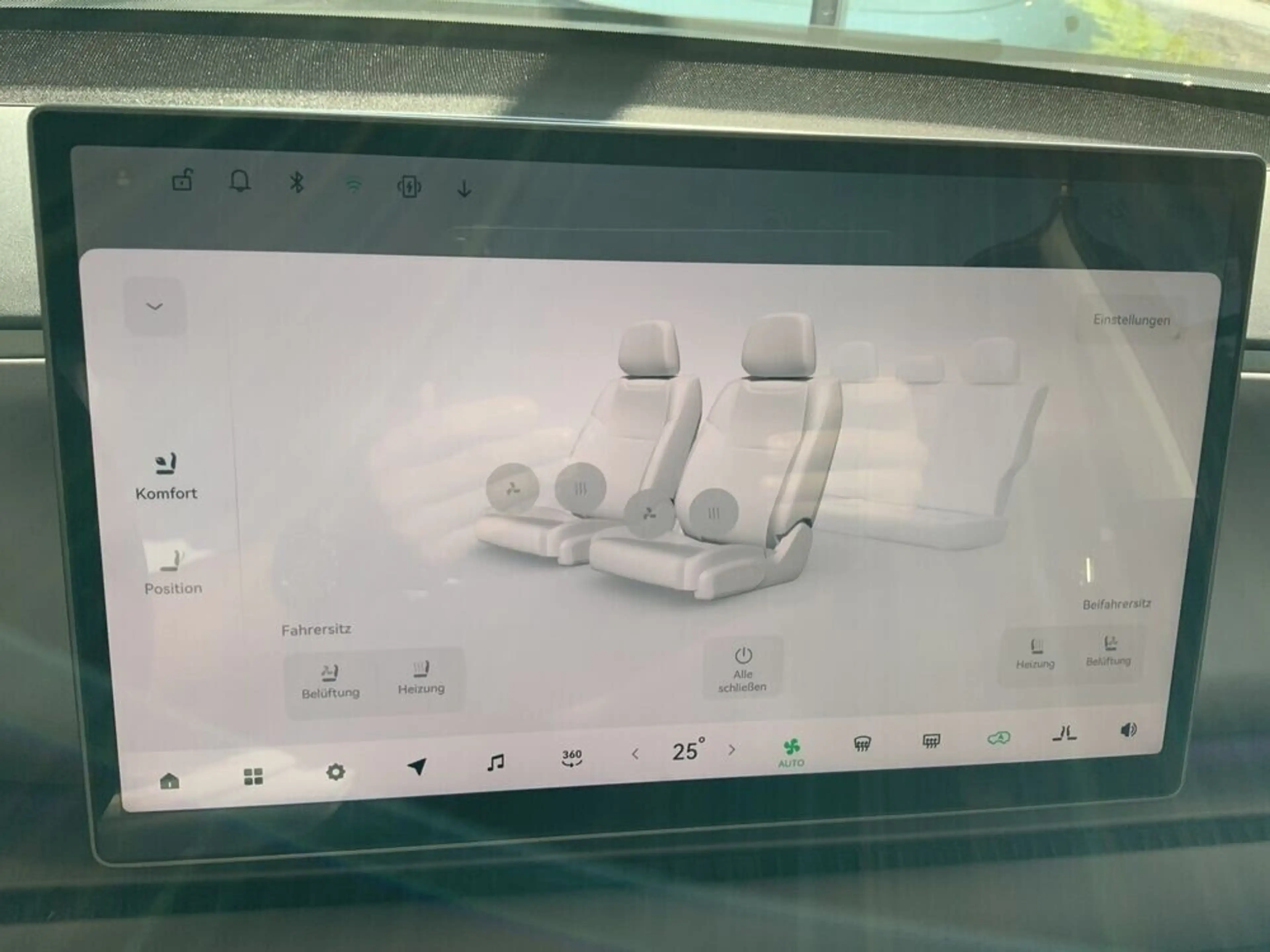 Leapmotor C10 REEV 28,4kWh Design — photo 6