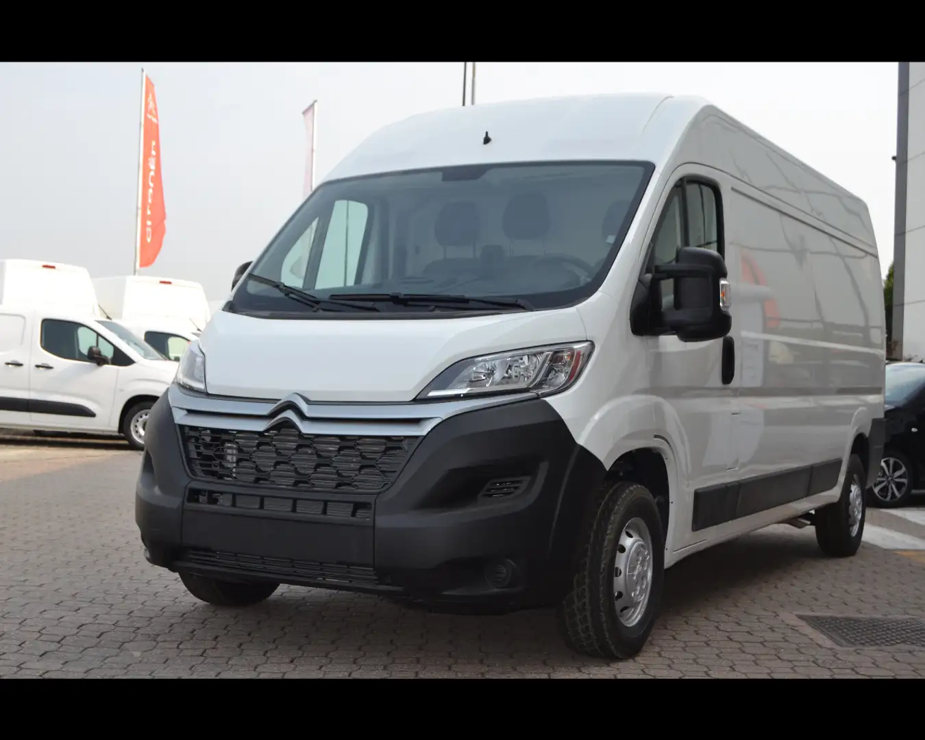 Citroen Jumper 35 BlueHDi 140 S&S PLM-TM Furgone Bianco - 2