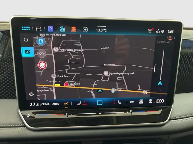 Volkswagen Tiguan view 11