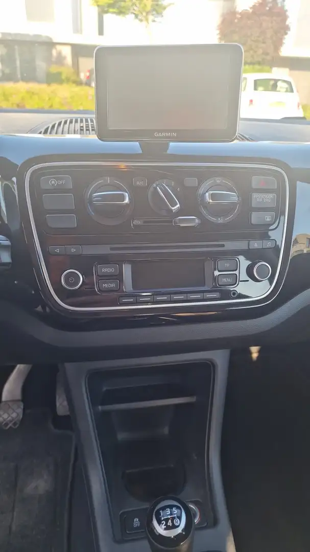 Volkswagen up! 1.0 high up! BlueM. Zwart - 1