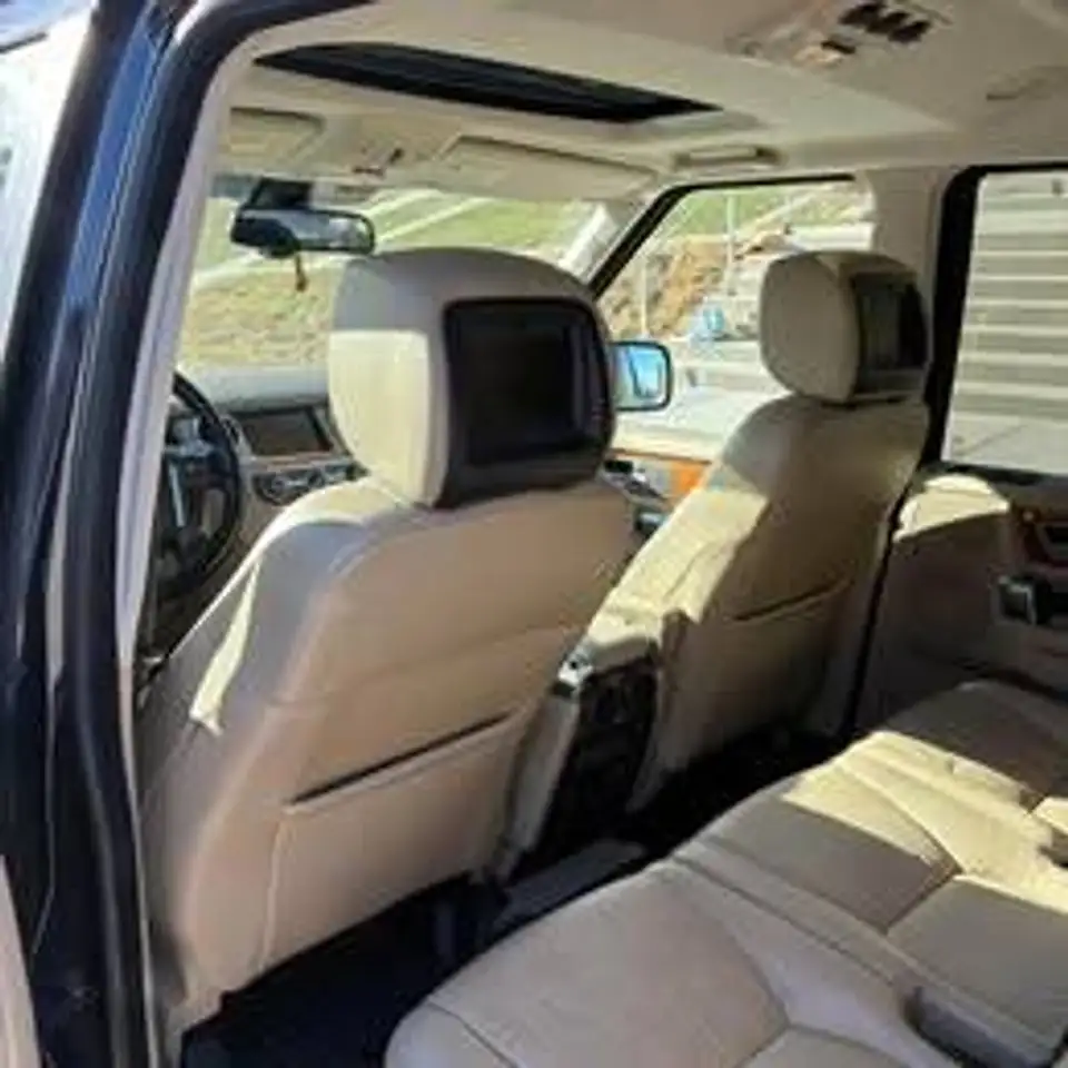 Land Rover LR4 снимка Land Rover LR4