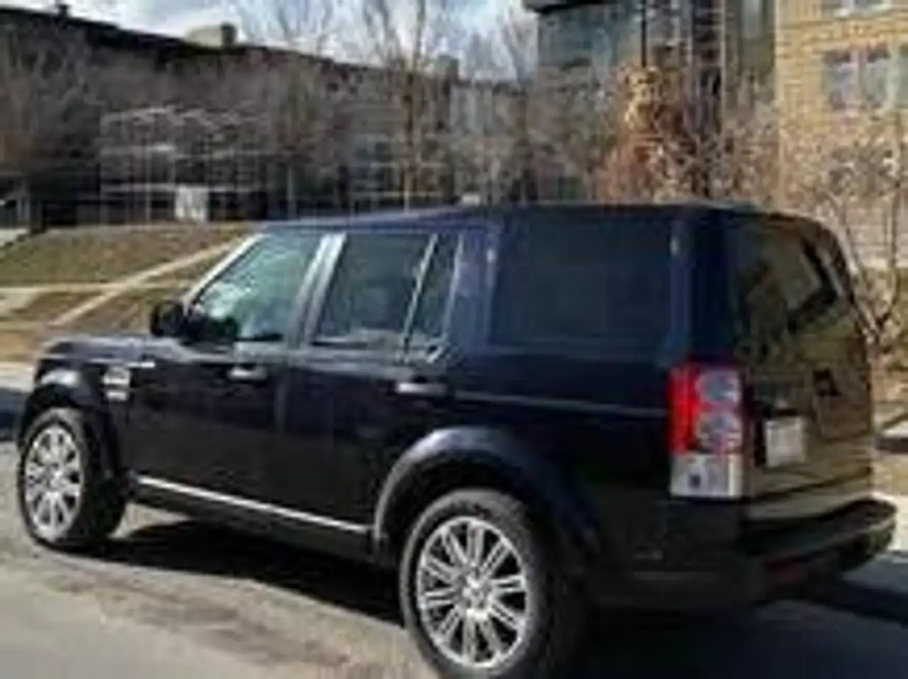 Land Rover LR4 снимка Land Rover LR4