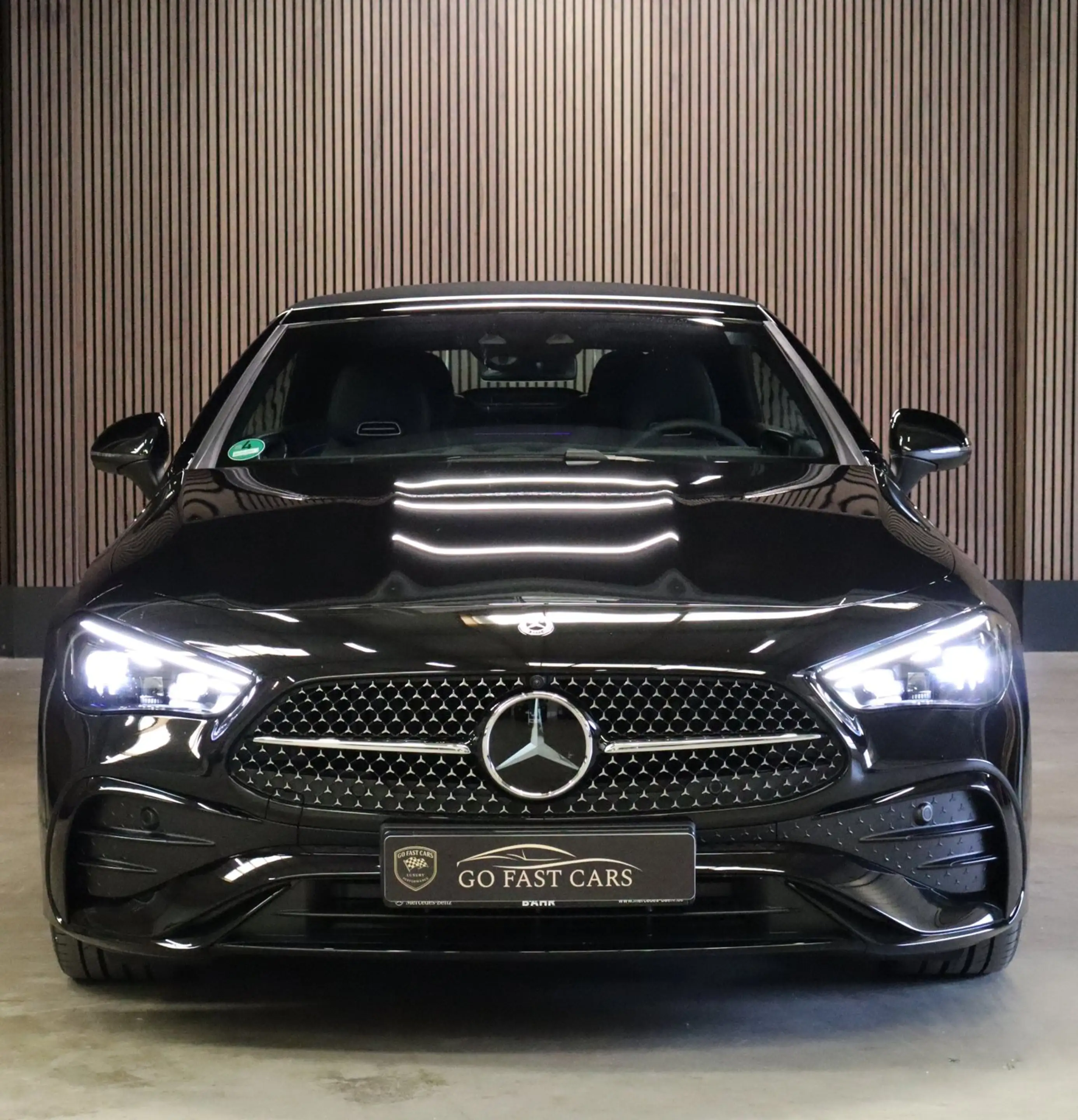 Mercedes-Benz CLE 300 Cabriolet 4MATIC|AMG Line |MBUX|Burmeister|Memory| — photo 3