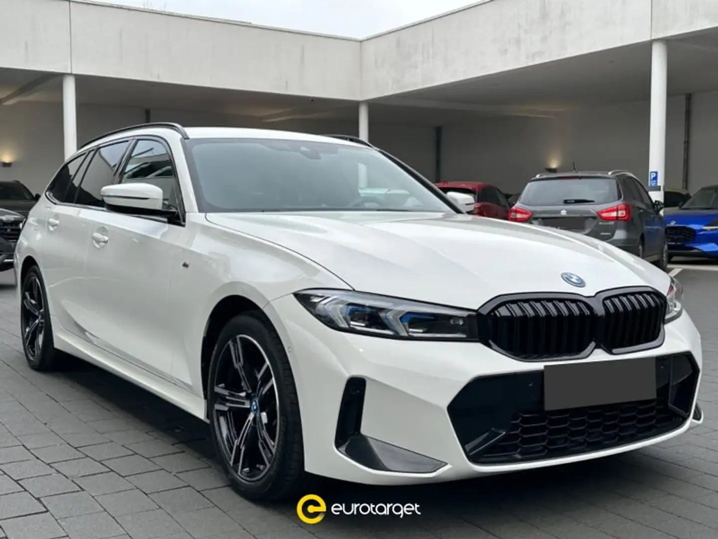 BMW 330 e Touring Msport Bianco - 1