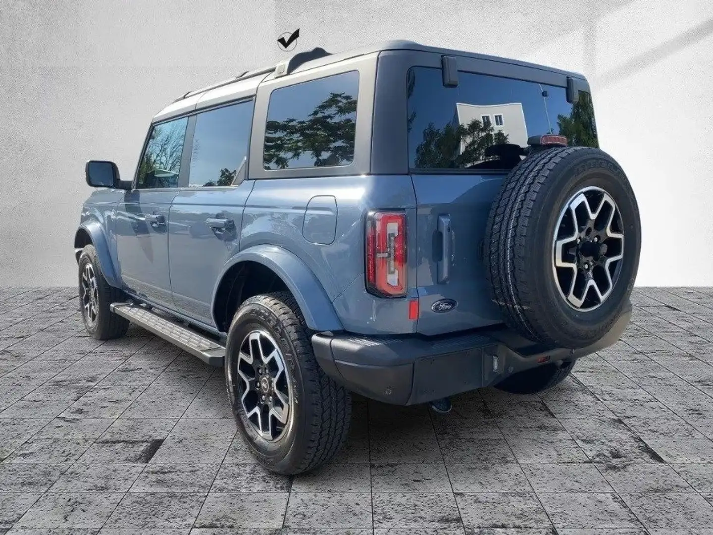 Ford Bronco 2.7 EcoBoost V6 335CV Outer Banks Blau - 2