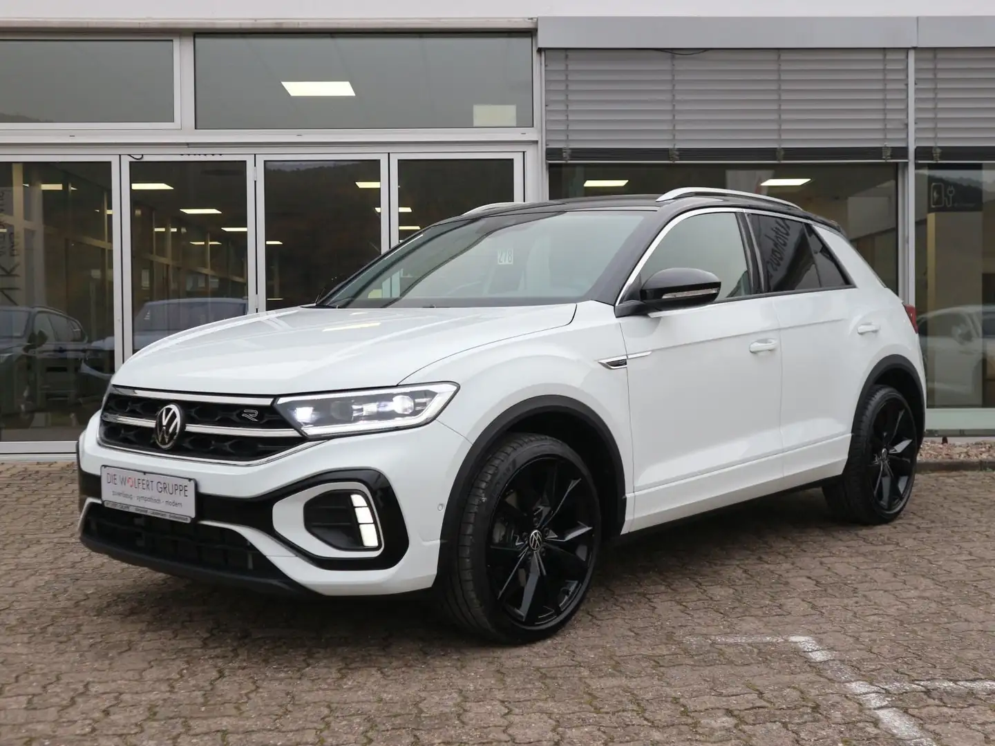 Volkswagen T-Roc R-Line 1.5 TSI DSG AHK RFK STHZG NAVI Weiß - 2