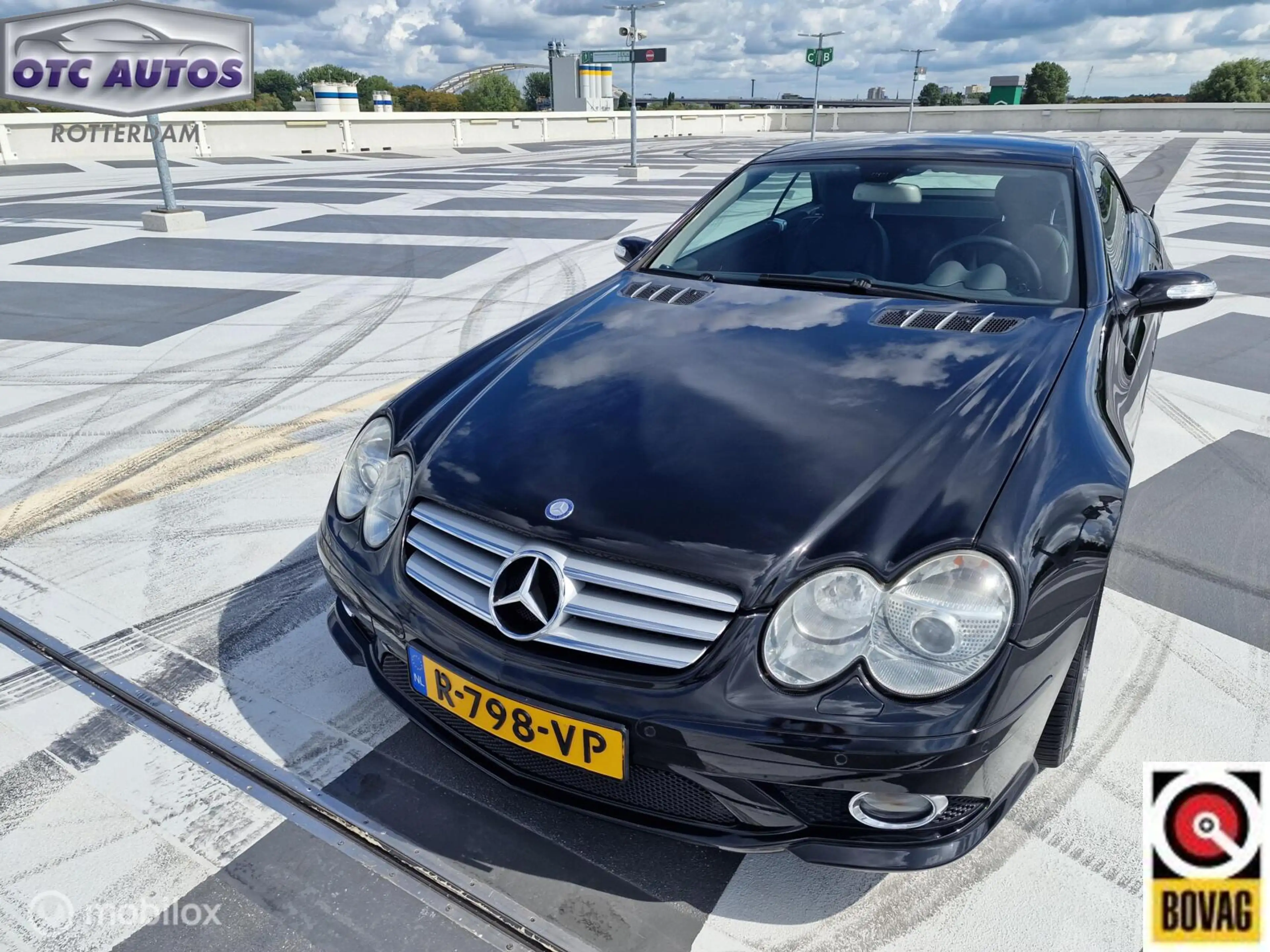 Mercedes-Benz SL 500 — photo 15