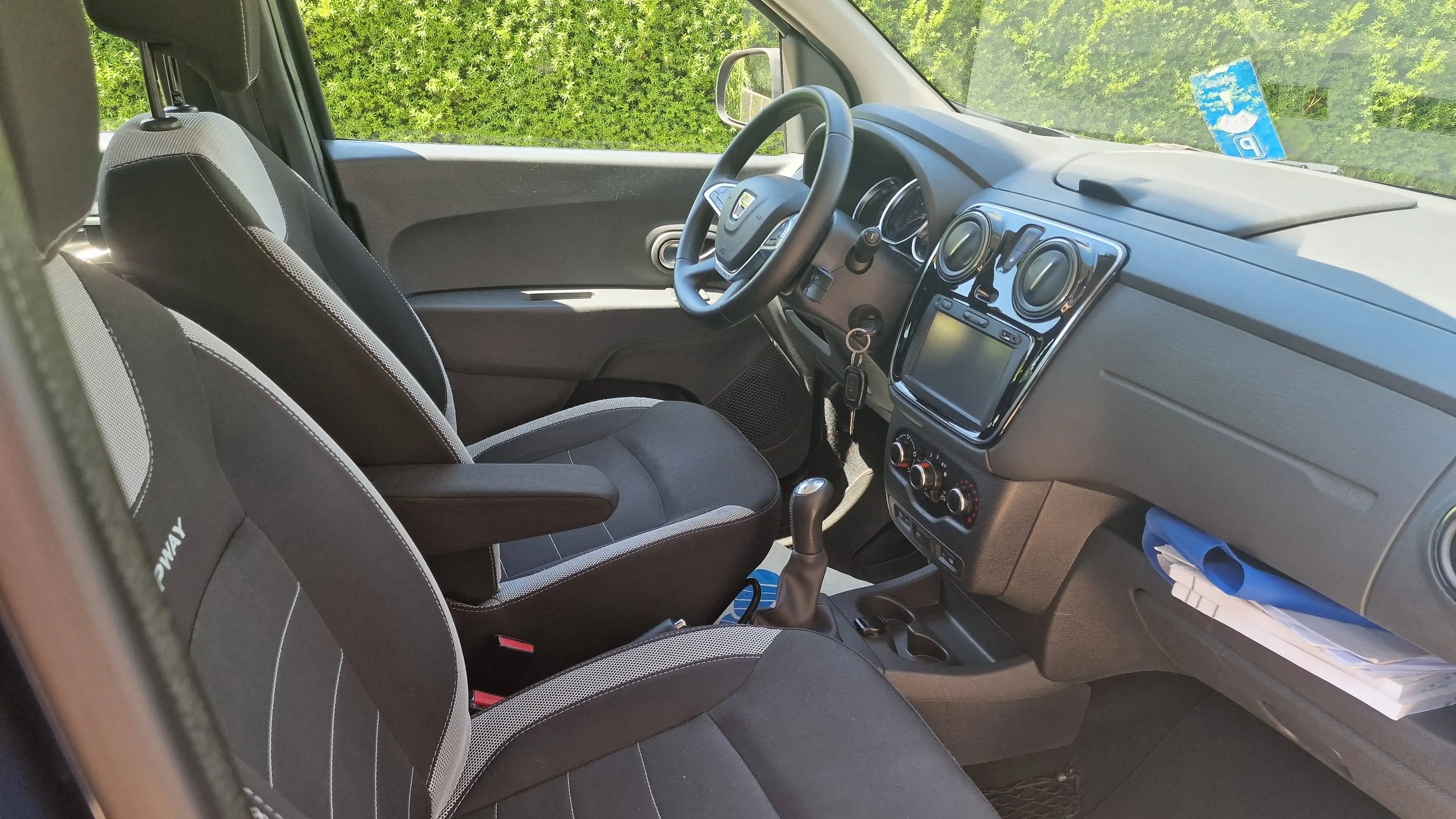 Dacia Lodgy Stepway 1Hand — photo 8