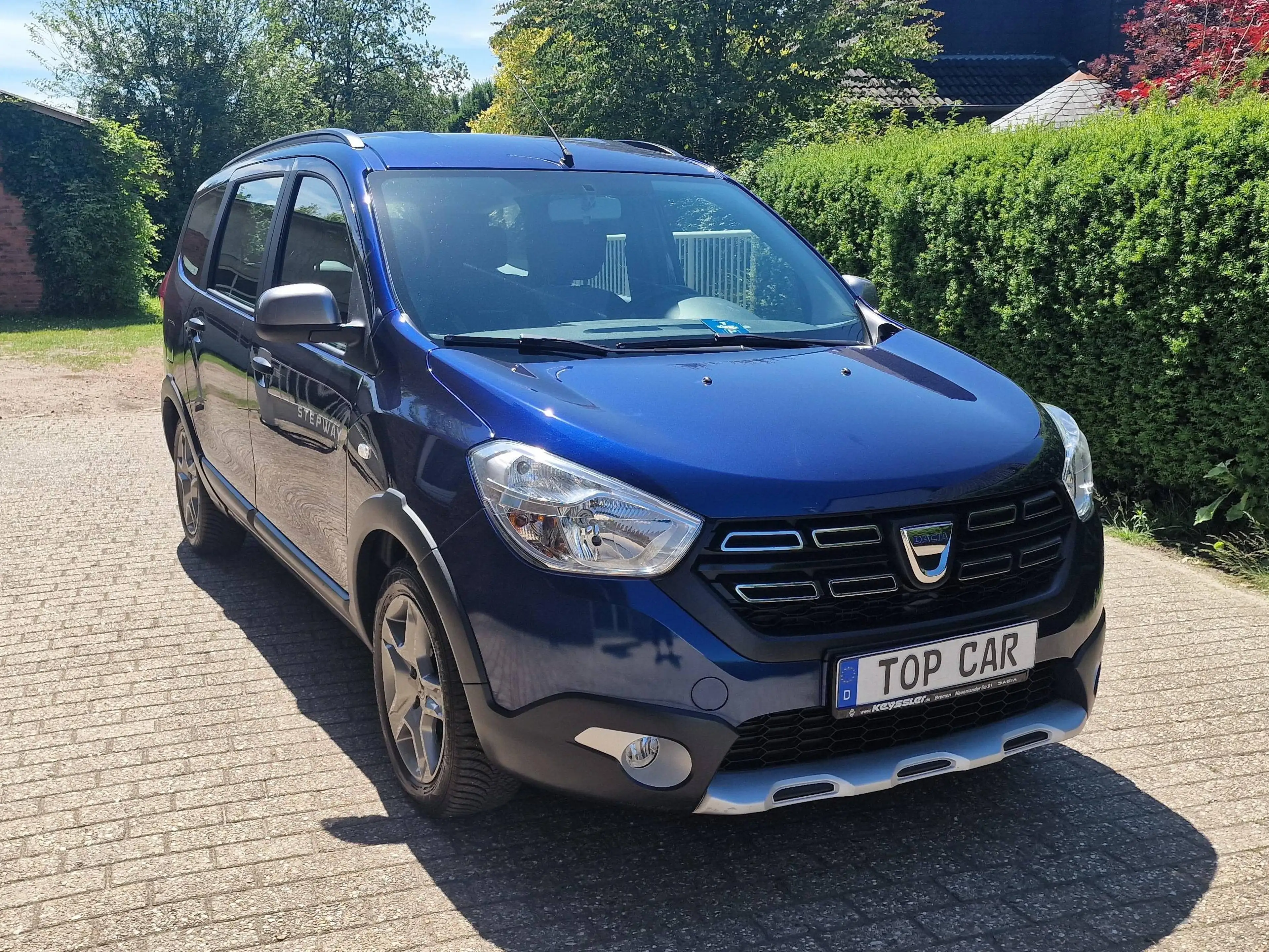 Dacia Lodgy Stepway 1Hand