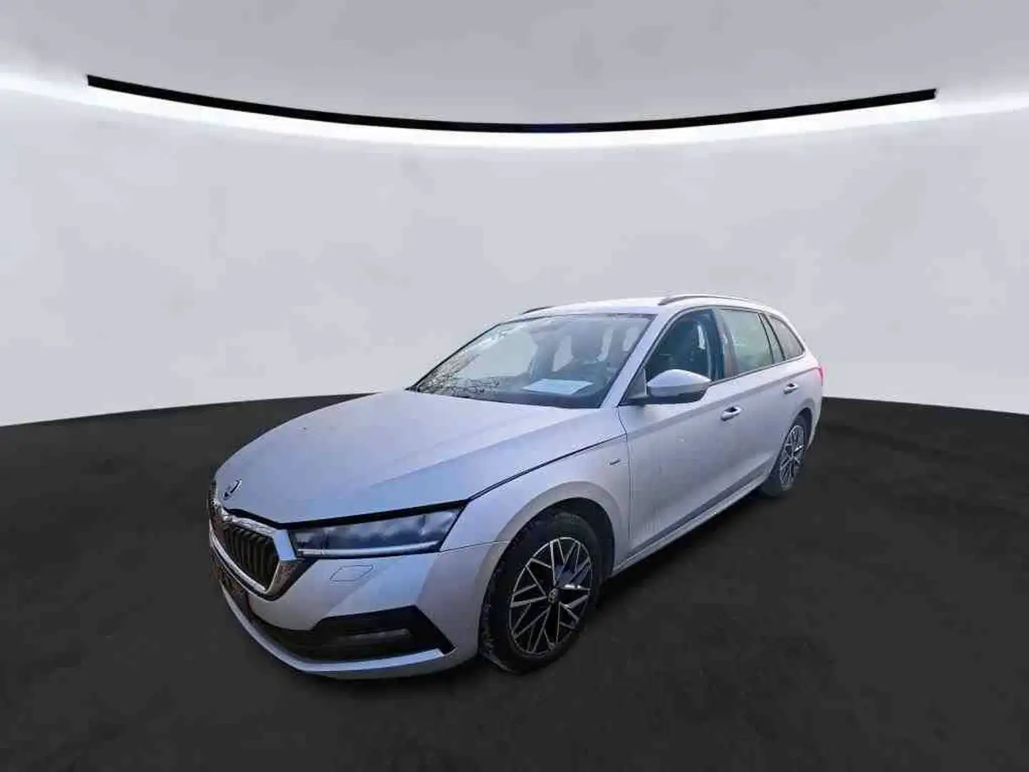 Skoda Octavia Combi Clever 2.0TDI DSG Navi SHZ AHK Argent - 1