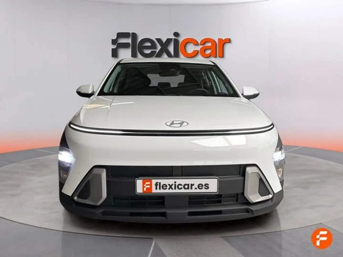 Hyundai KONA HEV 1.6 GDI Maxx DT 138 Blanco - 2