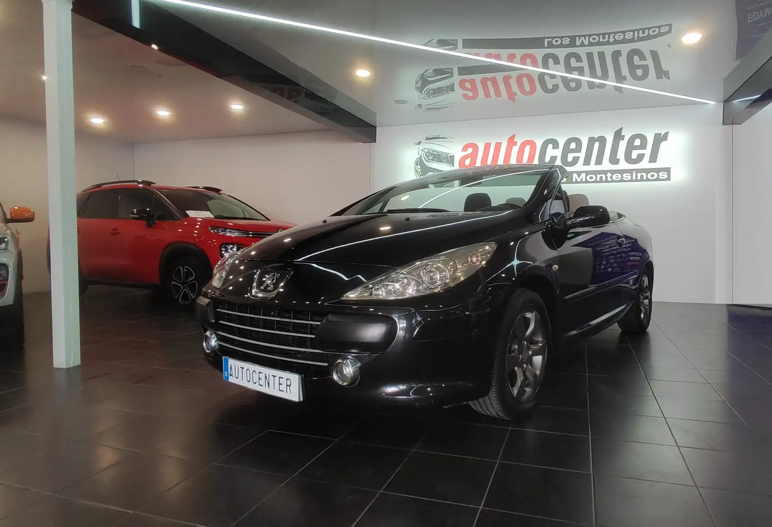 Peugeot 307 CC 2.0HDI Sport 136 Schwarz - 1