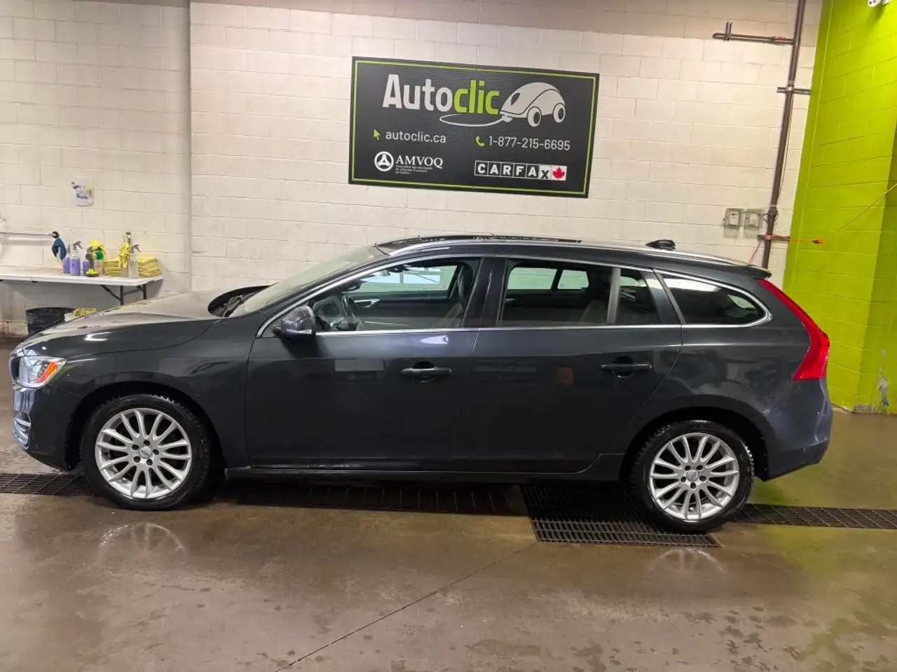 Volvo V60 снимка Volvo V60